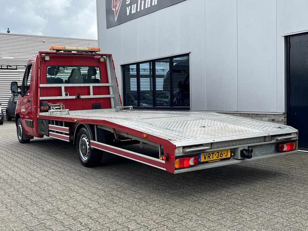 36426758-2.jpg