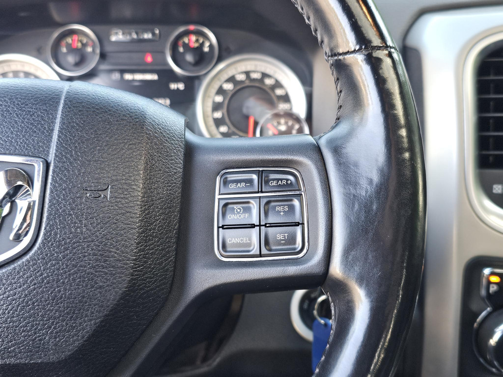 37700093-19.jpg
