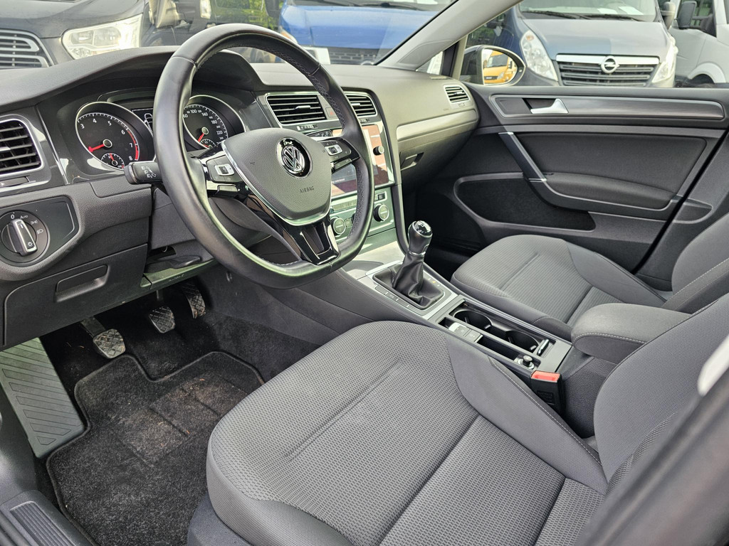 38795580-5.jpg