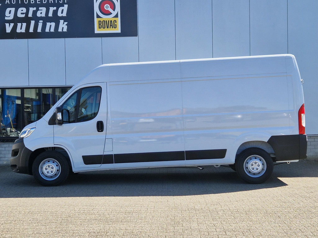 39008413-4.jpg