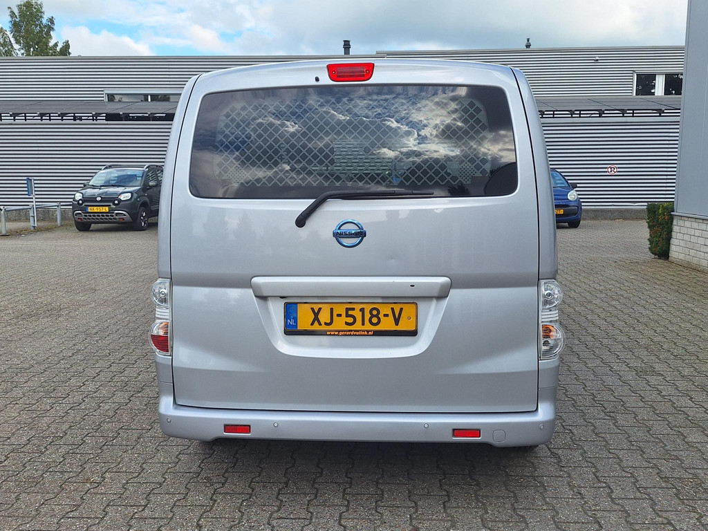 40251515-27.jpg