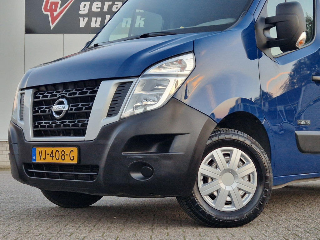 41191612-2.jpg