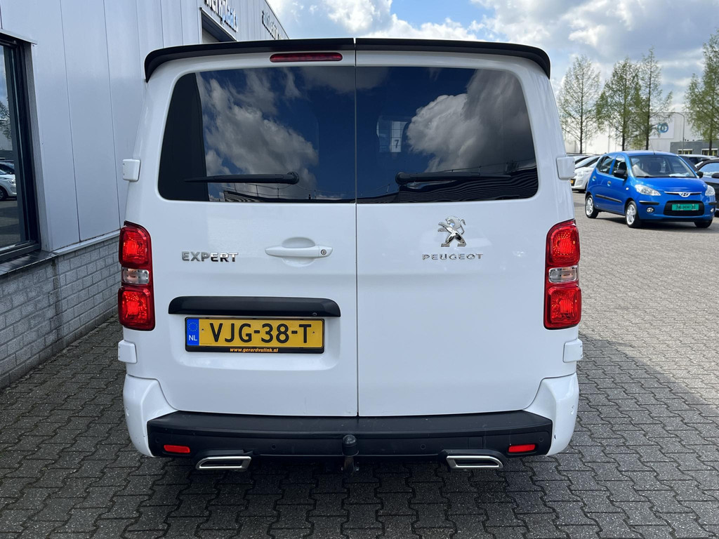 41529819-18.jpg