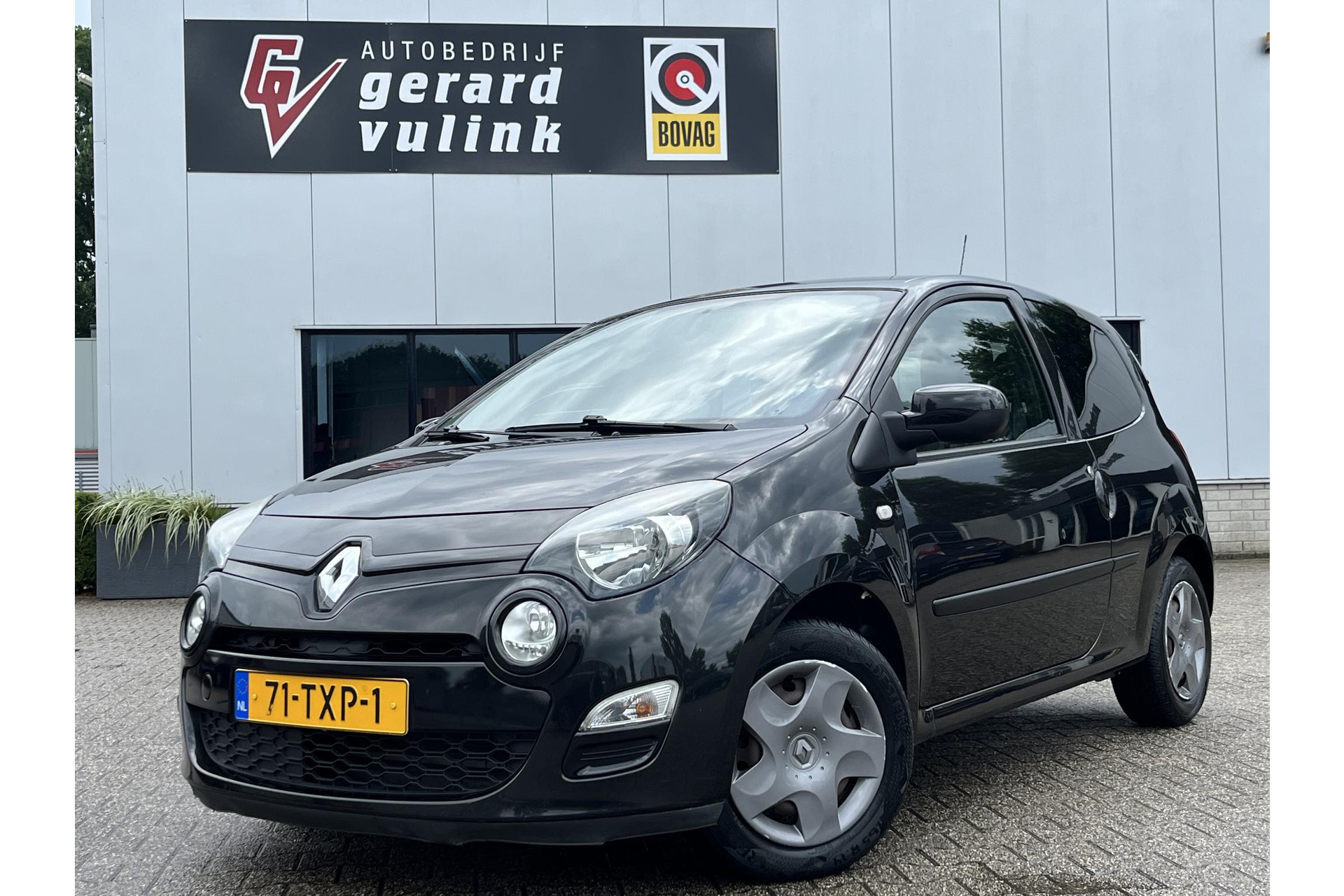 Renault Twingo 1.2 16V Collection AIRCO CRUISE APK 12-25 42168994-0.jpg | Autobedrijf Gerard Vulink