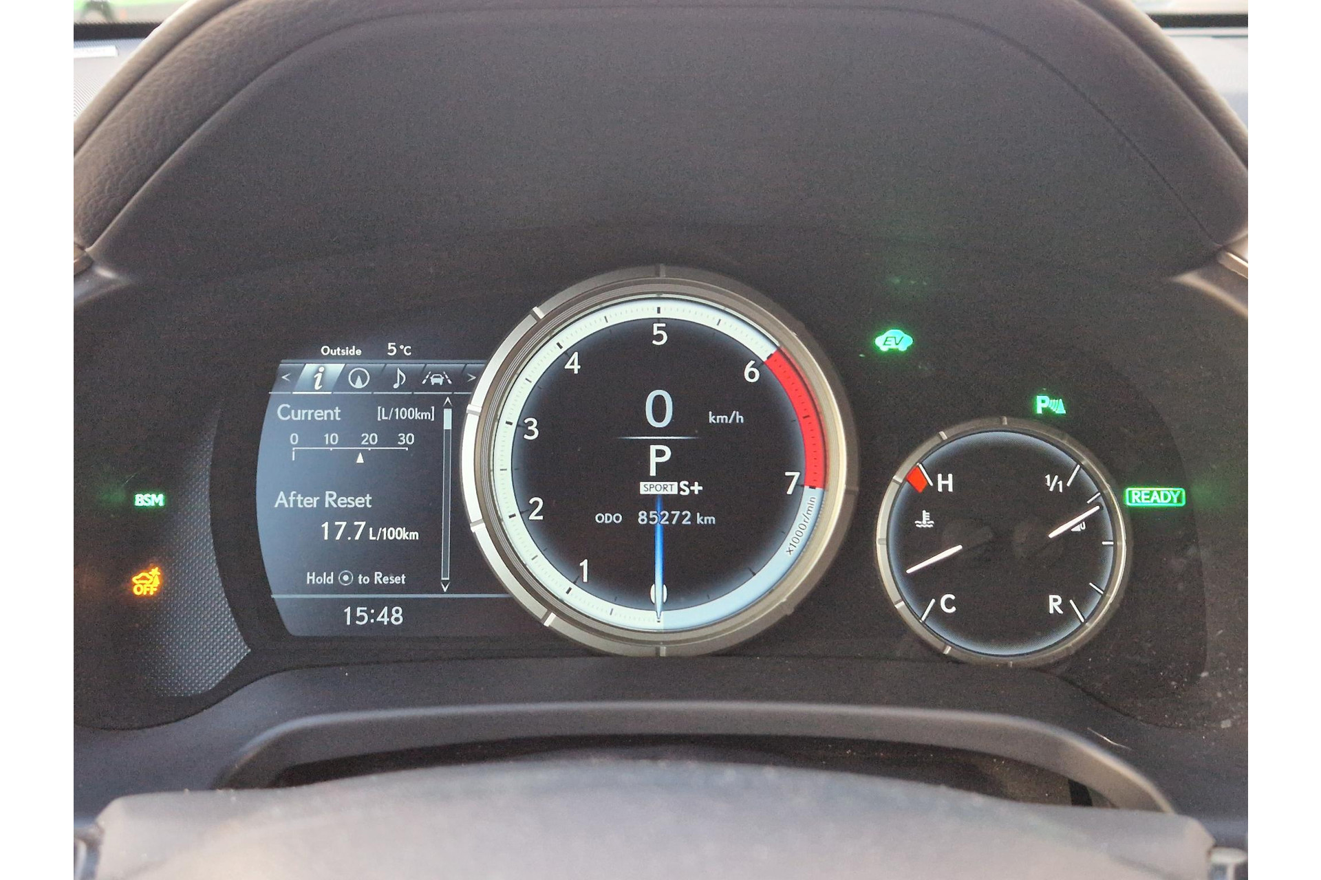 Lexus RX 450h 4WD F Sport Line MARK LEVINSON TREKHAAK LEER 42295929-14.jpg | Autobedrijf Gerard Vulink