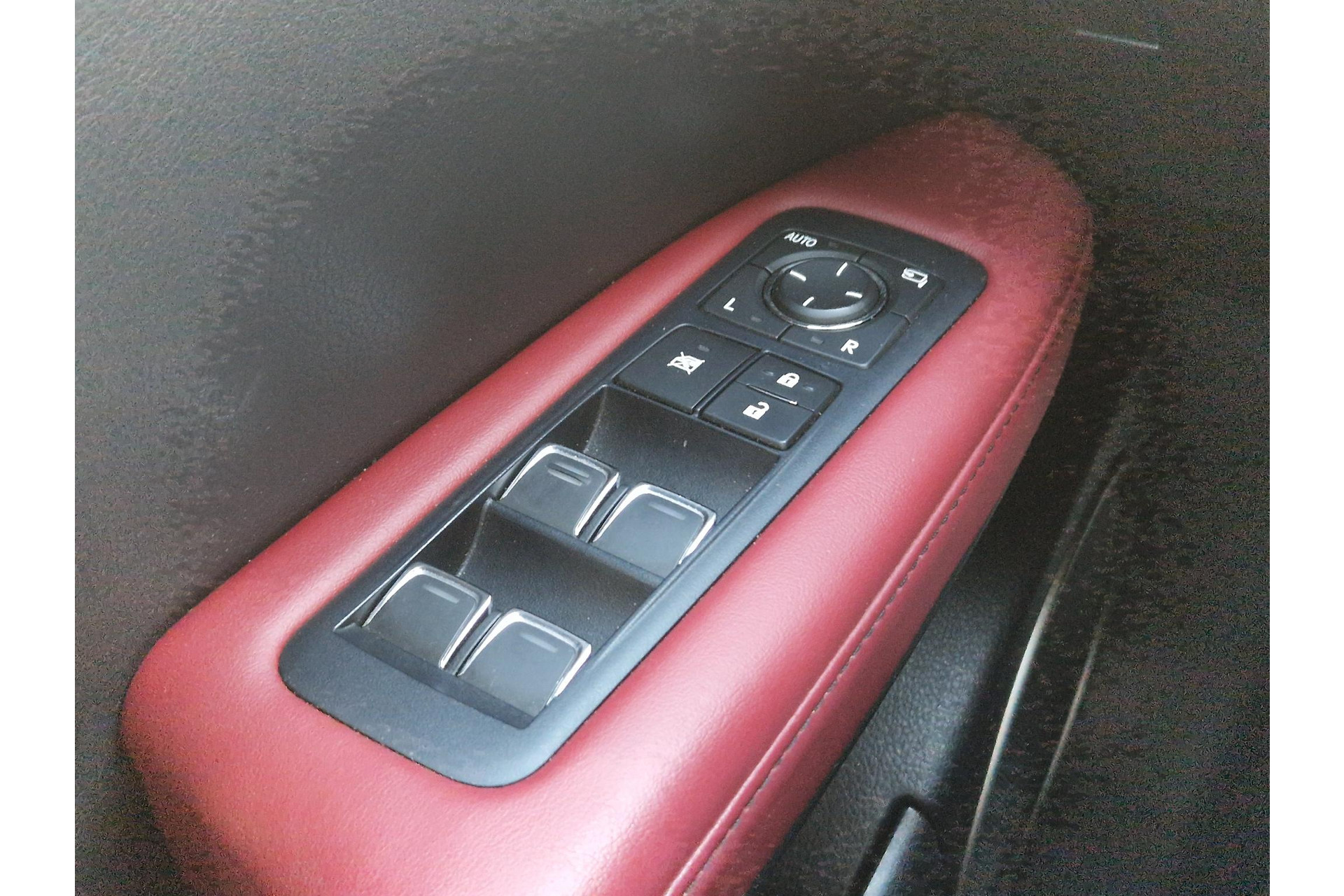 Lexus RX 450h 4WD F Sport Line MARK LEVINSON TREKHAAK LEER 42295929-19.jpg | Autobedrijf Gerard Vulink