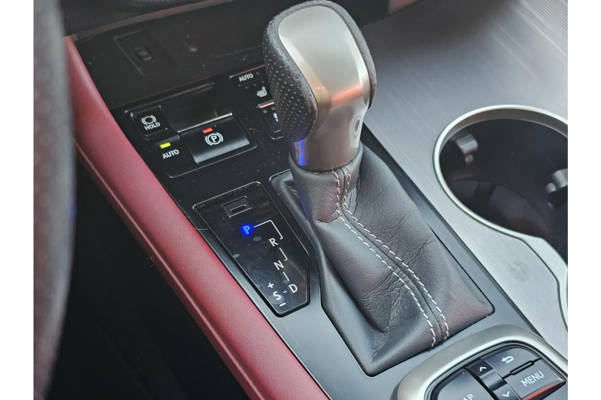 Lexus RX 450h 4WD F Sport Line MARK LEVINSON TREKHAAK LEER 42295929-27.jpg | Autobedrijf Gerard Vulink