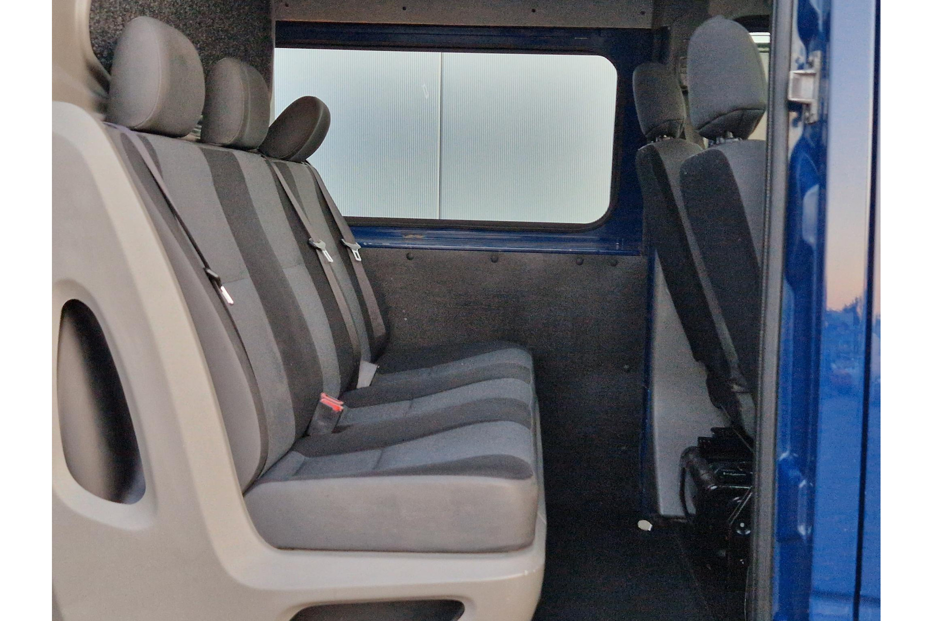 Renault Master 2.3 dCi L2H2 DC 5-PERSOONS AIRCO TREKHAAK 42399205-9.jpg | Autobedrijf Gerard Vulink