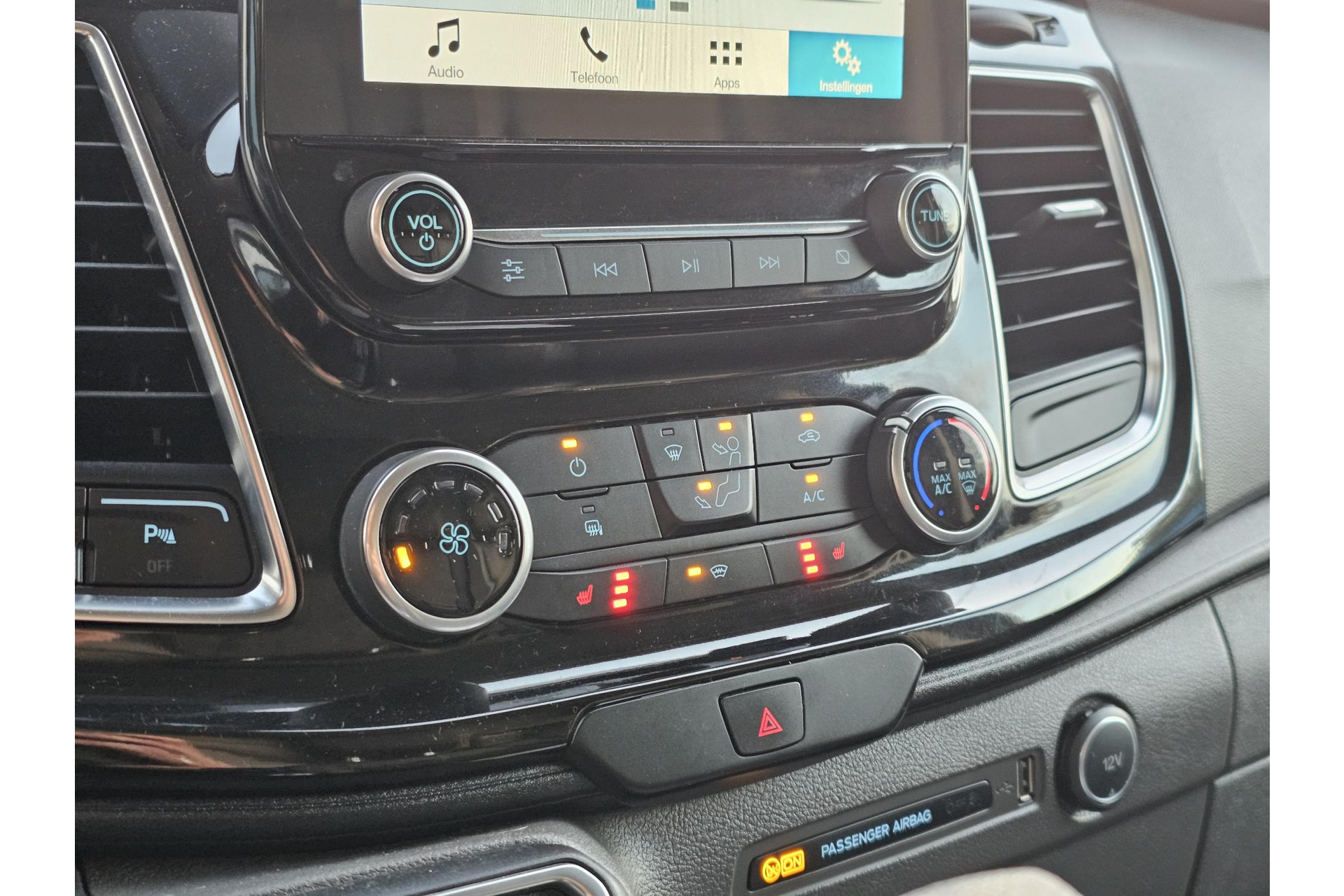 Ford Transit Custom Sport 2.0 TDCI 170PK L2H1 AUTOMAAT CAMERA ADAPTIVE 42860404-15.jpg | Autobedrijf Gerard Vulink