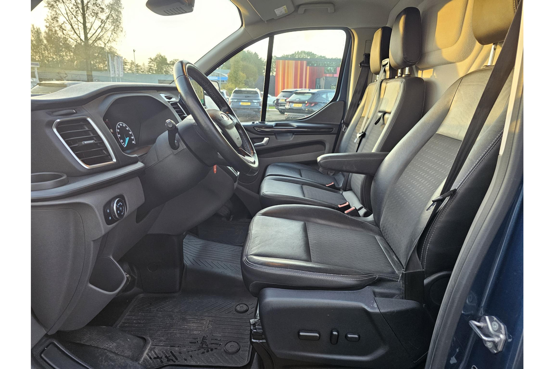 Ford Transit Custom Sport 2.0 TDCI 170PK L2H1 AUTOMAAT CAMERA ADAPTIVE 42860404-5.jpg | Autobedrijf Gerard Vulink