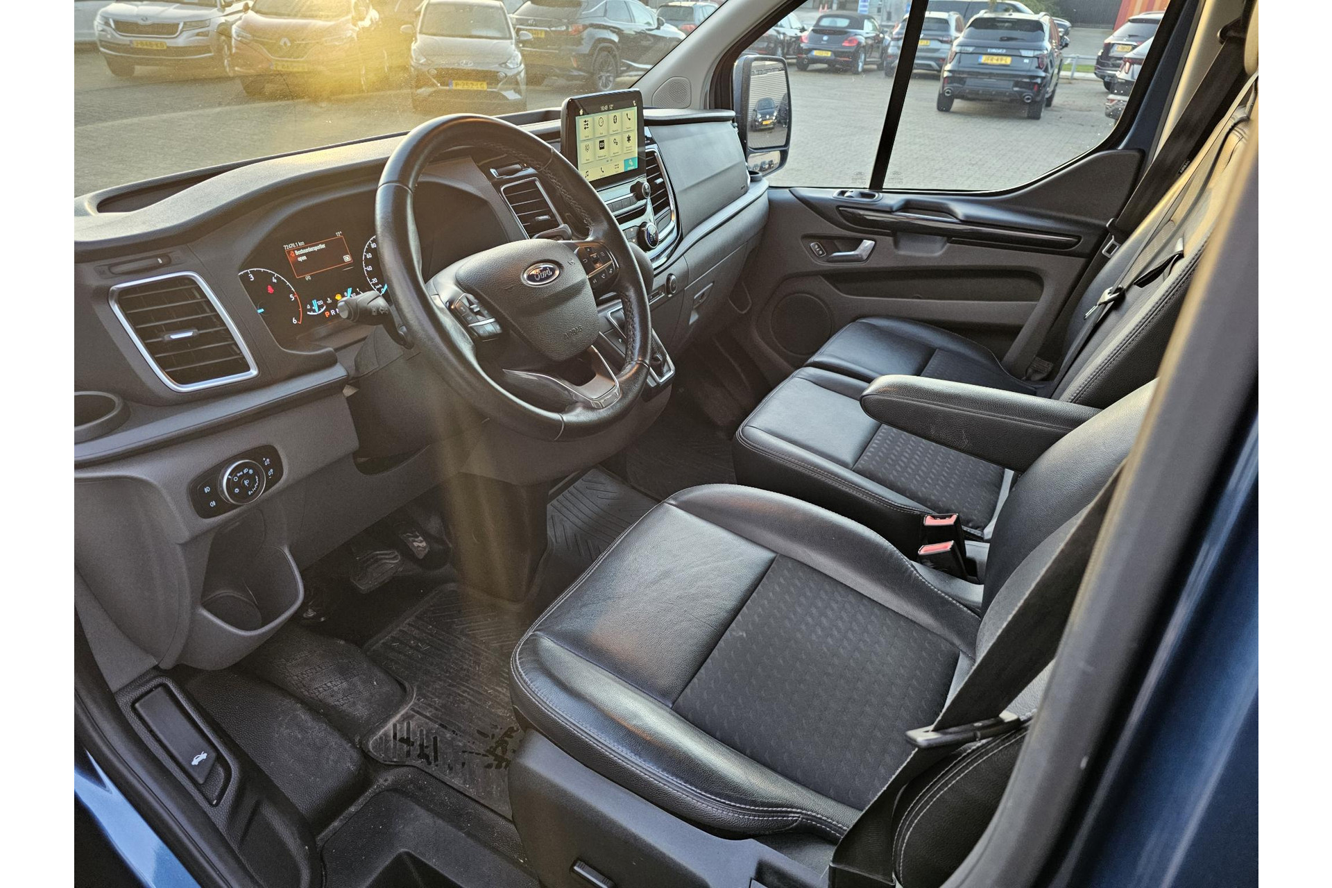 Ford Transit Custom Sport 2.0 TDCI 170PK L2H1 AUTOMAAT CAMERA ADAPTIVE 42860404-6.jpg | Autobedrijf Gerard Vulink