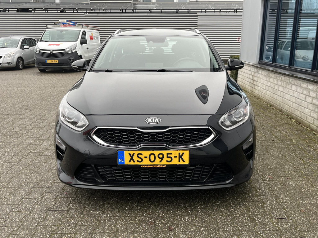 42871773-21.jpg
