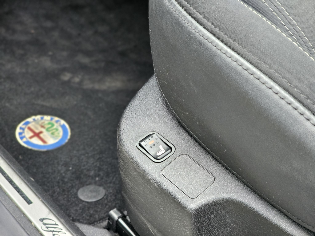 42974484-7.jpg