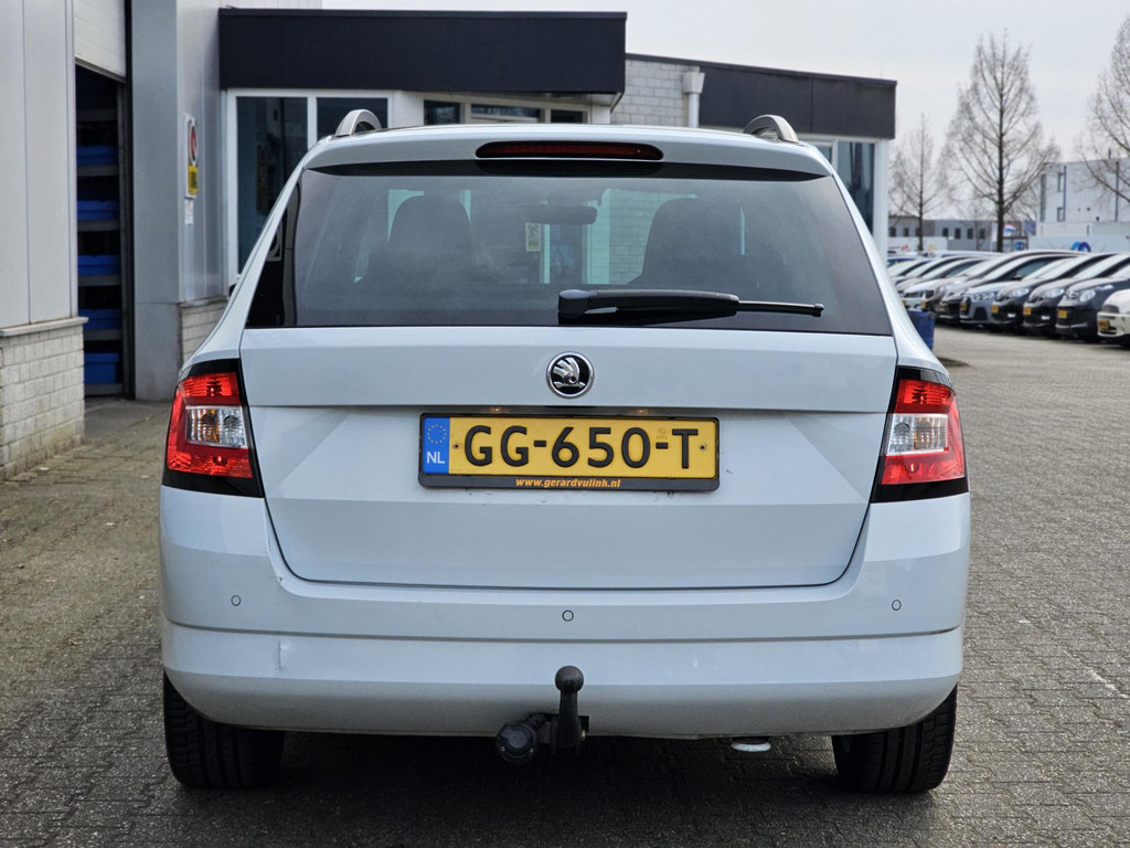 43697540-28.jpg