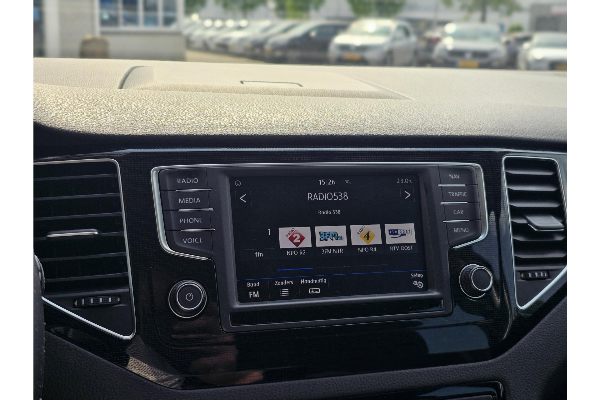 Volkswagen Golf Sportsvan 1.2 TSI DSG Sound ADAPTIVE CRUISE STOELVERW 44683855-14.jpg | Autobedrijf Gerard Vulink