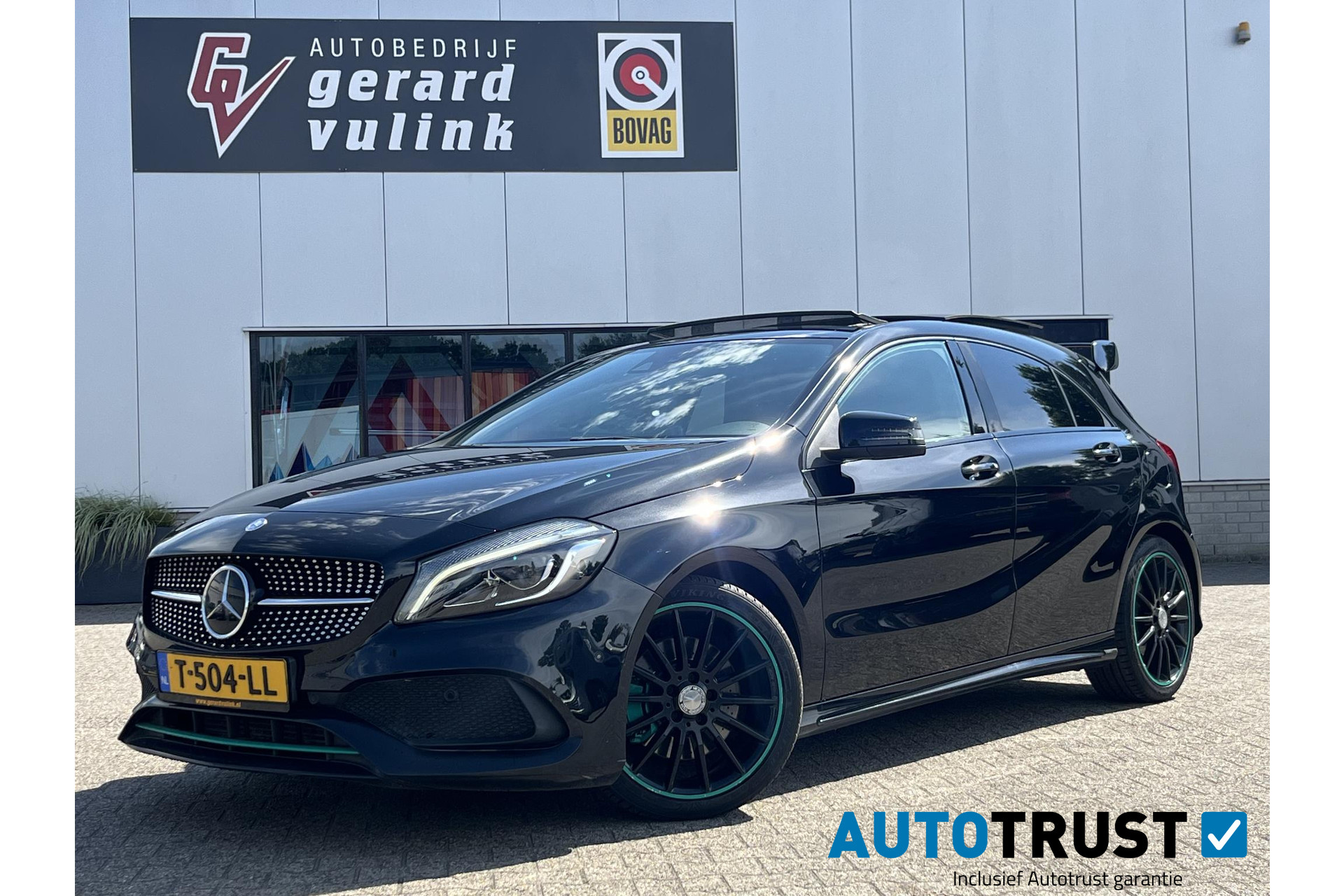 Mercedes-Benz A-Klasse 220 4MATIC Motorsport Edition AMG PANORAMADAK 44884008-0.jpg | Autobedrijf Gerard Vulink