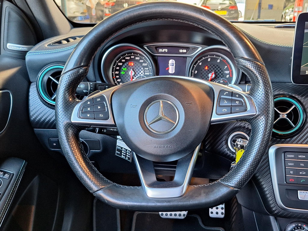 44884008-10.jpg