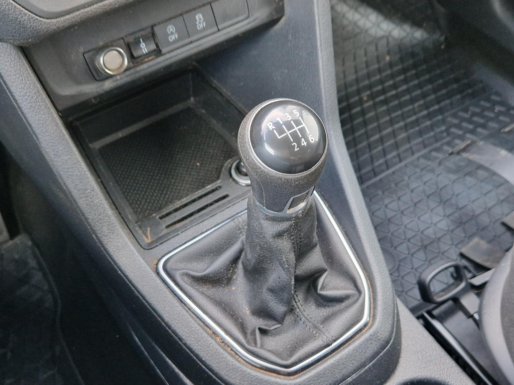 44887513-24.jpg