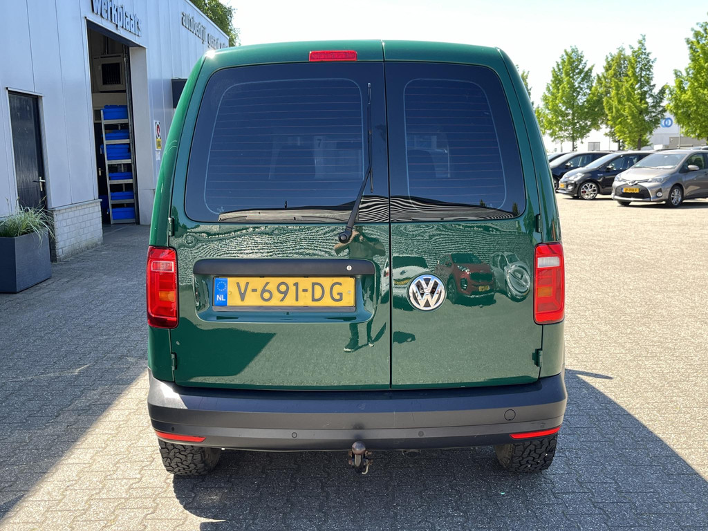 44989871-14.jpg