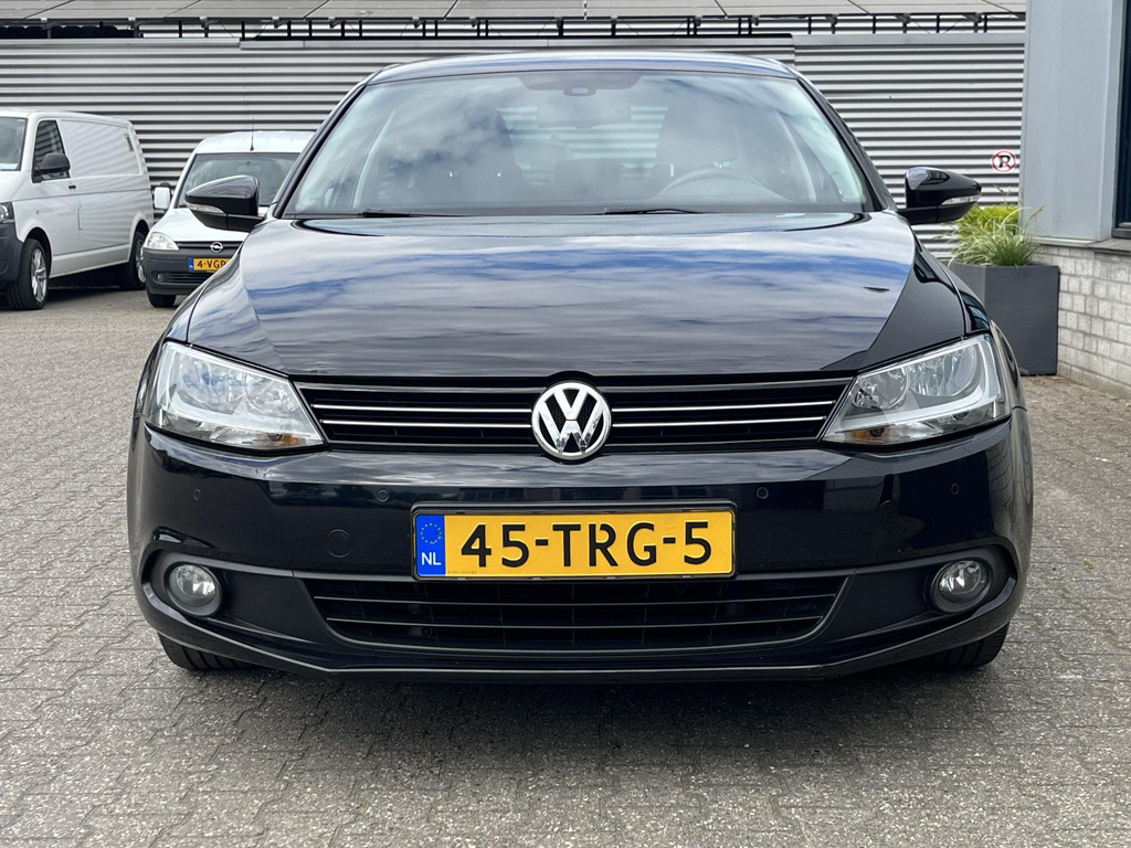 45086644-22.jpg