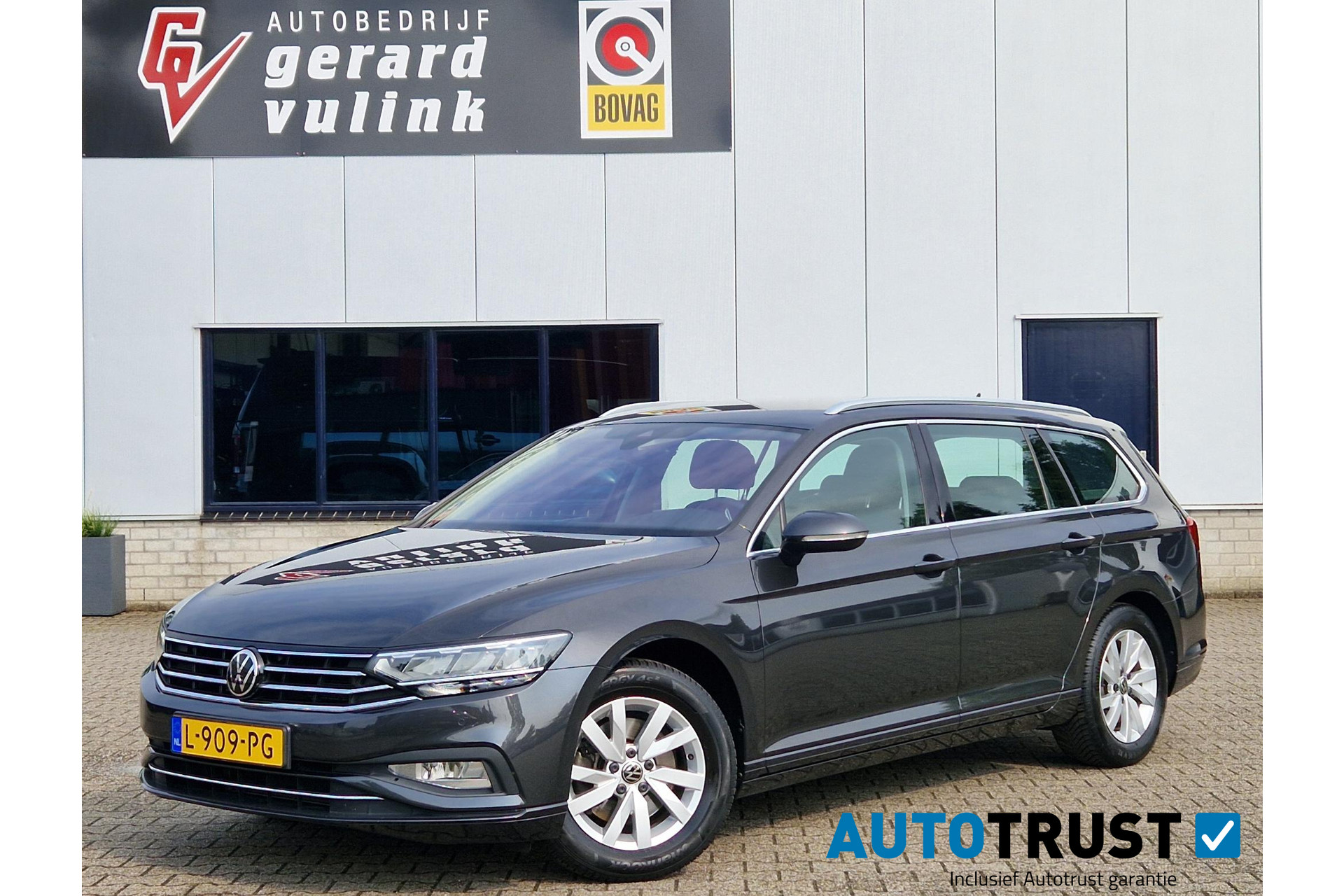 Volkswagen Passat Variant 1.5 TSI DSG Business TREKH. ADAP CRUISE DIGI DASH 45483828-0.jpg | Autobedrijf Gerard Vulink