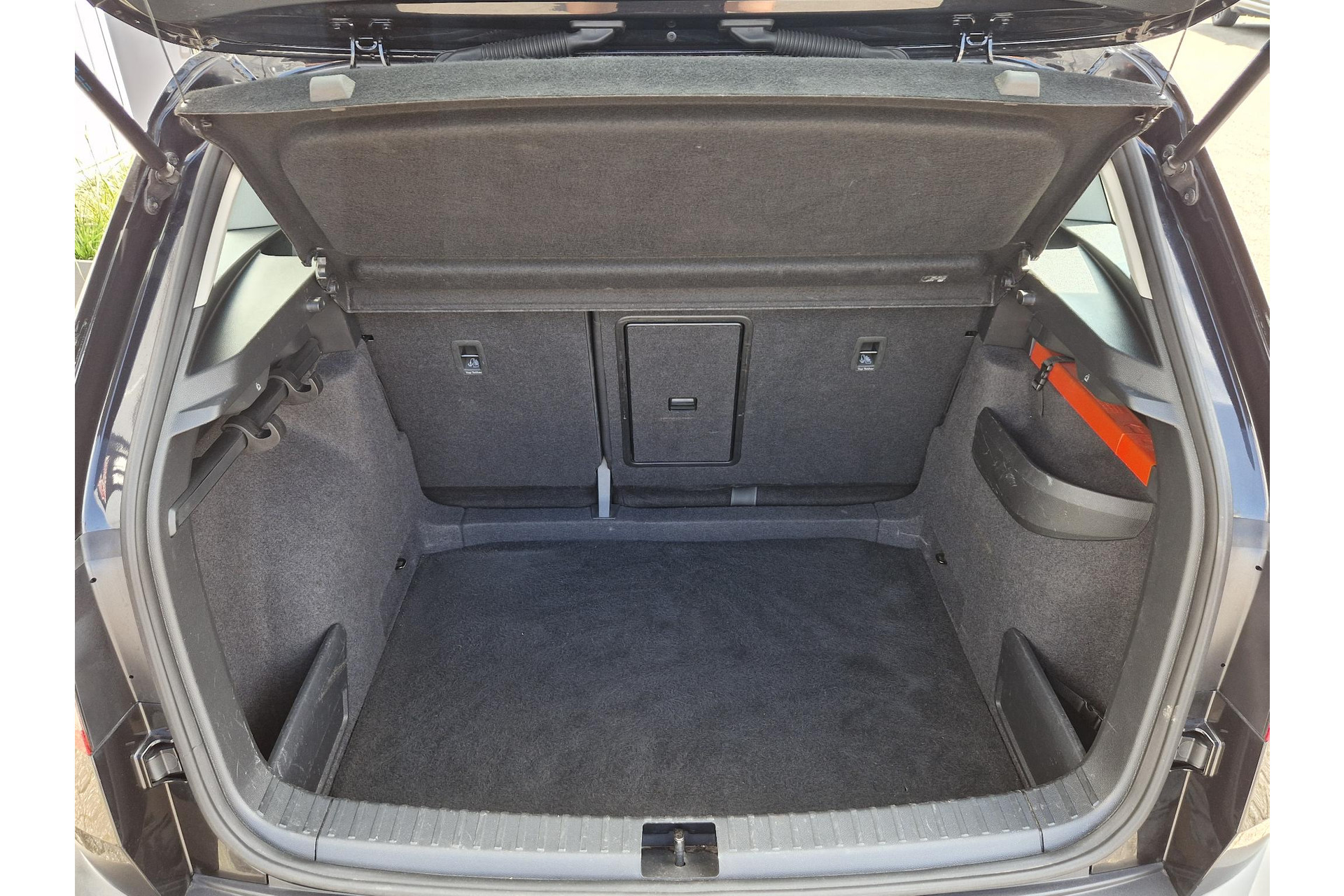 Škoda Karoq 1.5 TSI AUTOMAAT Business Edition TREKHAAK ECC 45636671-25.jpg | Autobedrijf Gerard Vulink