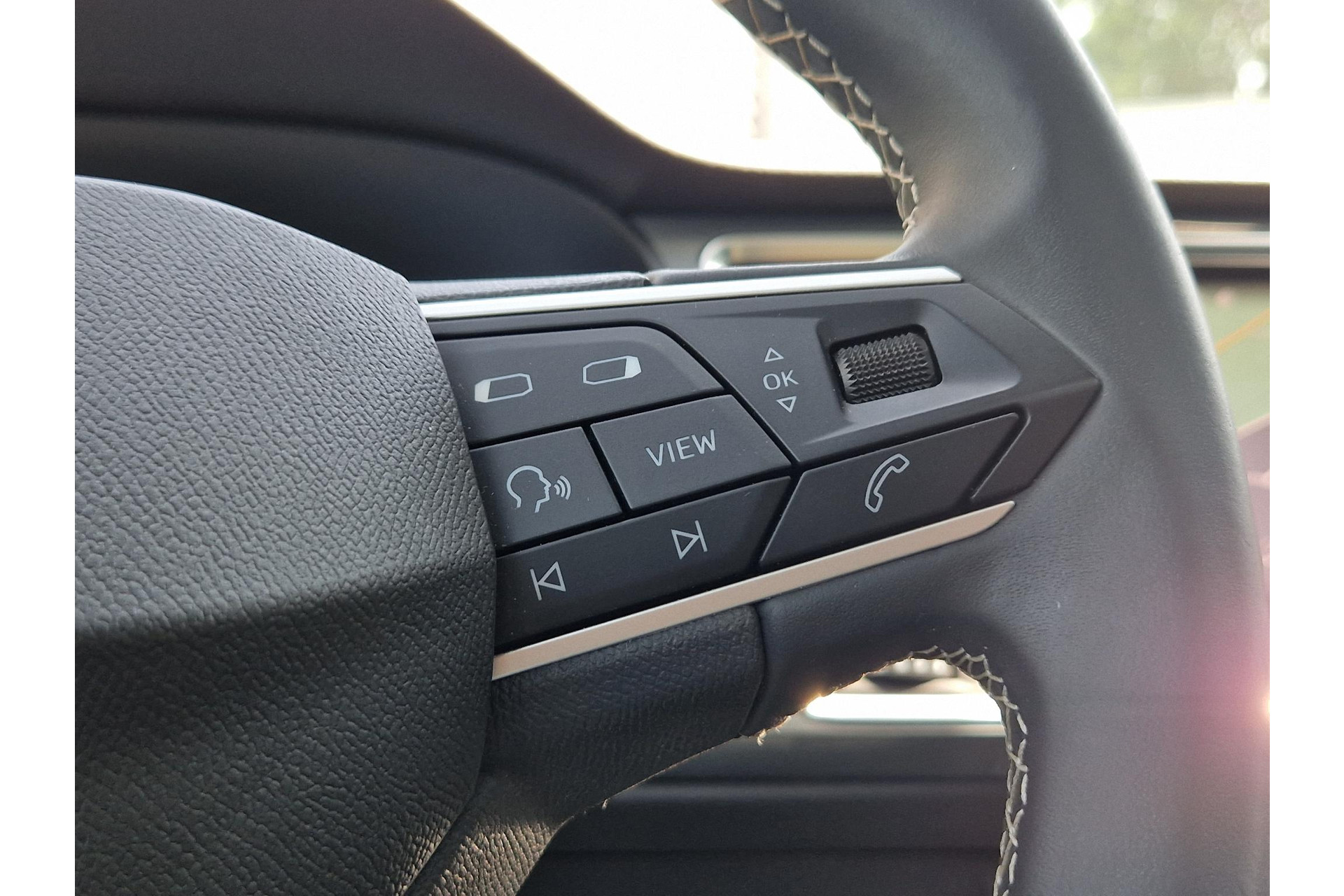 SEAT Ateca 1.5 TSI Style Business Intens CAMERA PANO CARPLAY 45684041-15.jpg | Autobedrijf Gerard Vulink