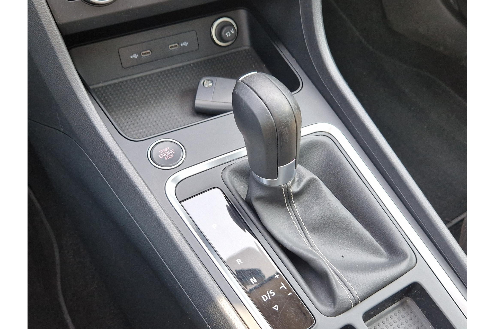 SEAT Ateca 1.5 TSI Style Business Intens CAMERA PANO CARPLAY 45684041-24.jpg | Autobedrijf Gerard Vulink