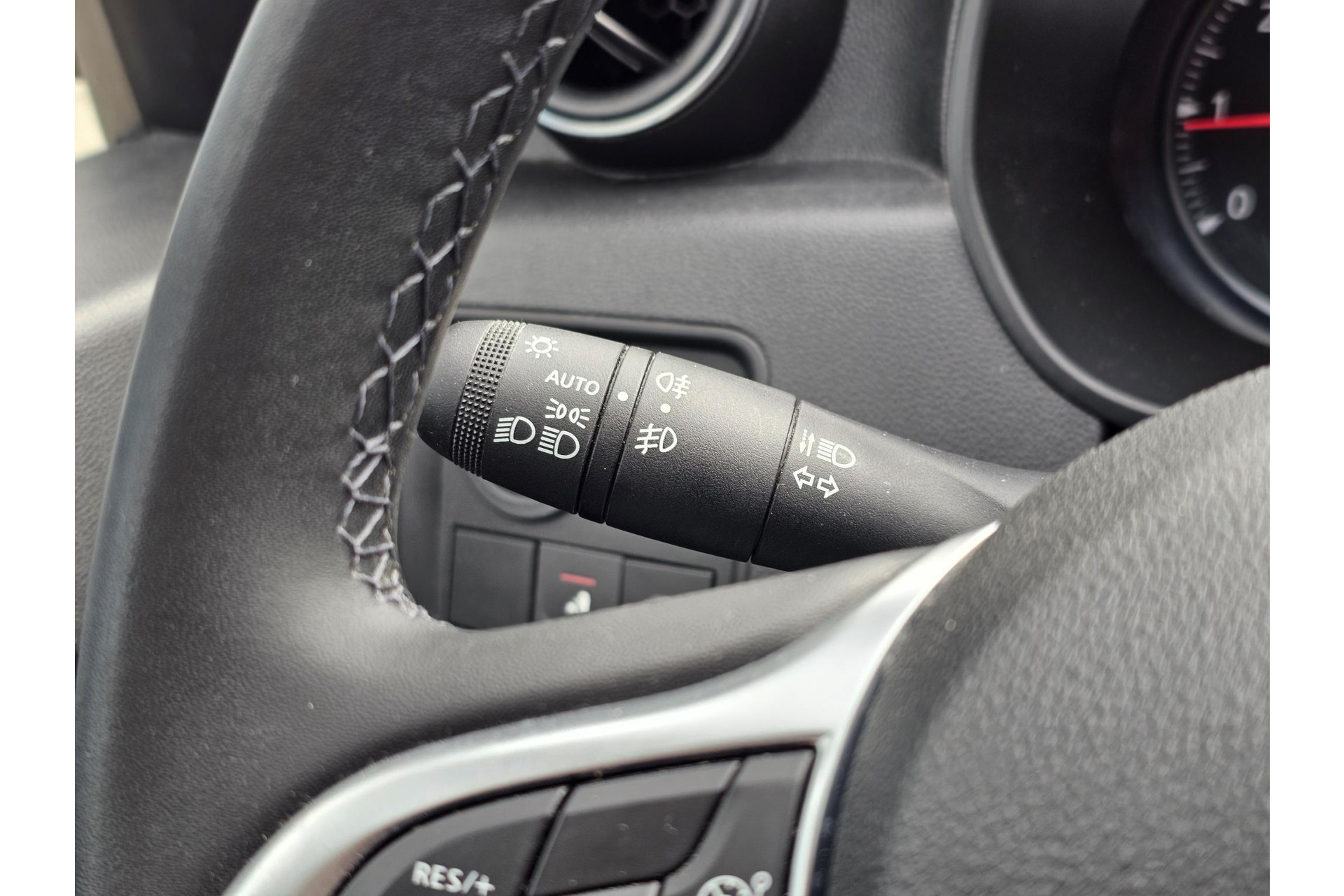 Dacia Duster 1.3 TCe 130PK Prestige TREKHAAK CLIMA CAMERA 45715749-16.jpg | Autobedrijf Gerard Vulink