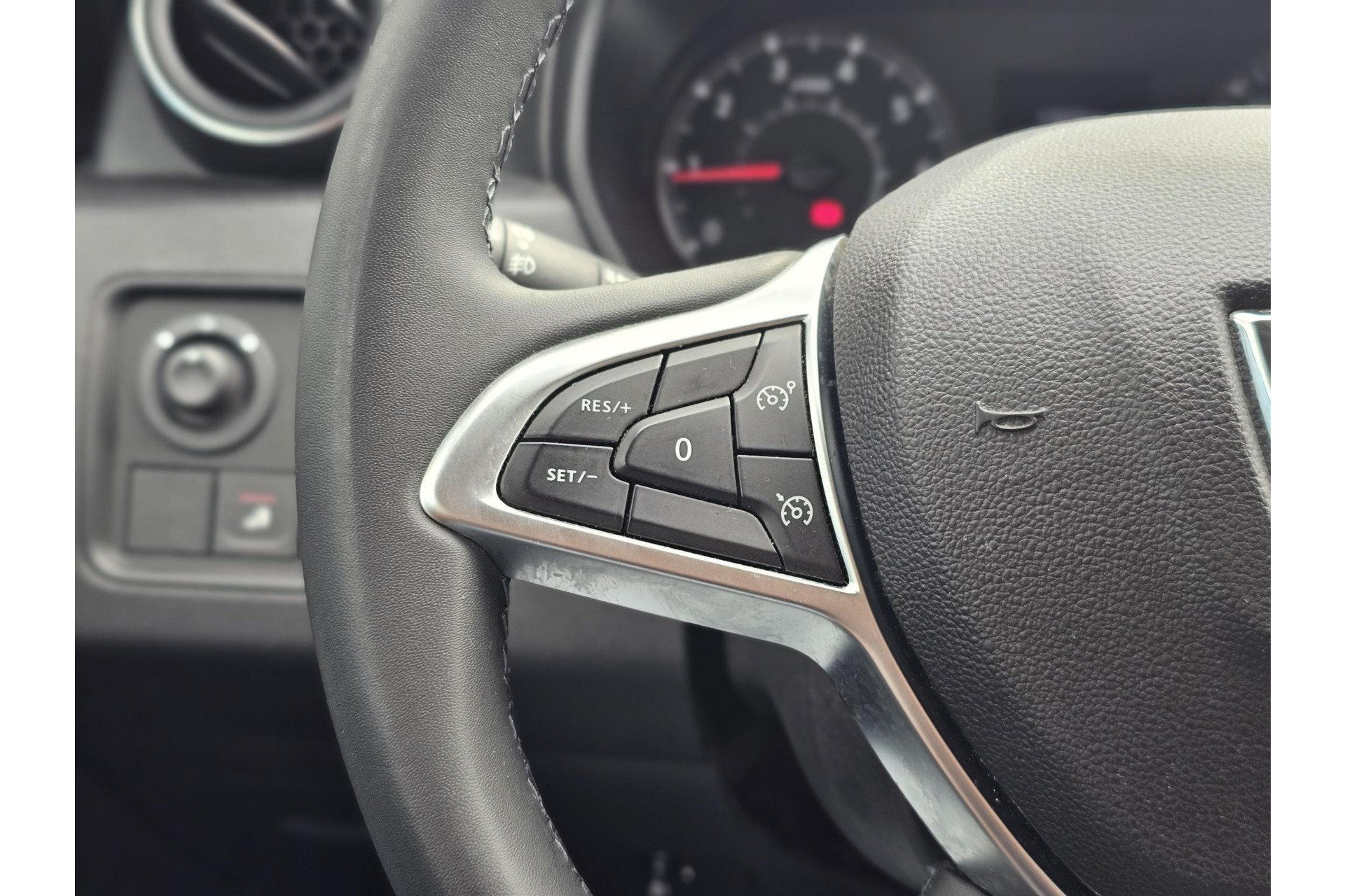 Dacia Duster 1.3 TCe 130PK Prestige TREKHAAK CLIMA CAMERA 45715749-8.jpg | Autobedrijf Gerard Vulink