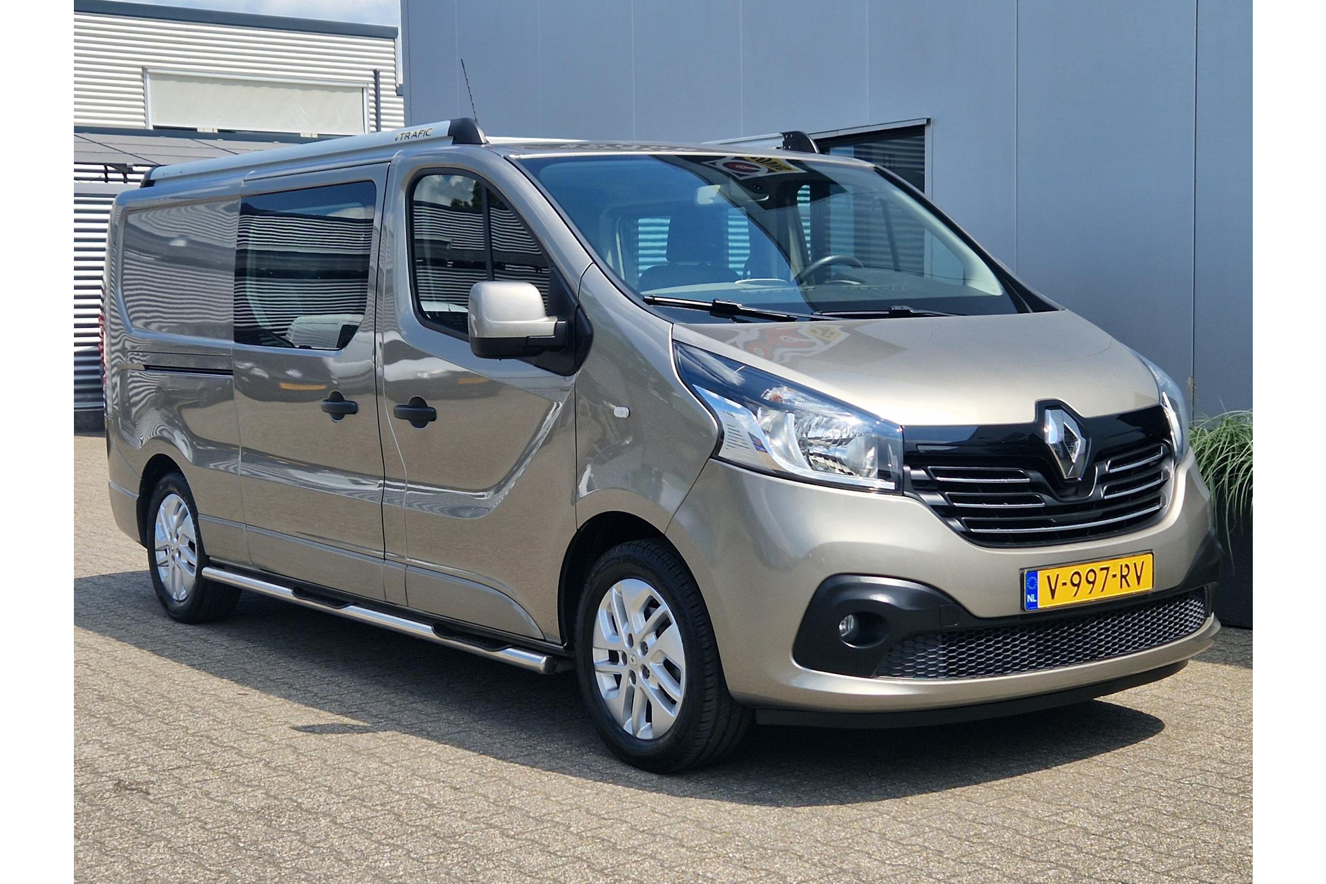 Renault Trafic 1.6 dCi T29 L2H1 5 PERS CLIMA NAV CRUISE TREKHAAK 45789009-23.jpg | Autobedrijf Gerard Vulink