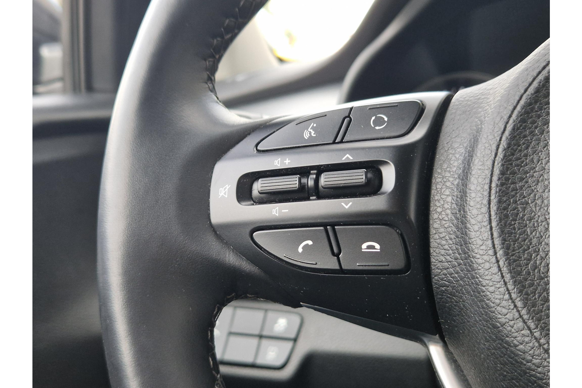 Kia Stonic 1.0 T-GDi DynamicLine CAMERA NAV STOEL/STUURVERW. 45789547-13.jpg | Autobedrijf Gerard Vulink