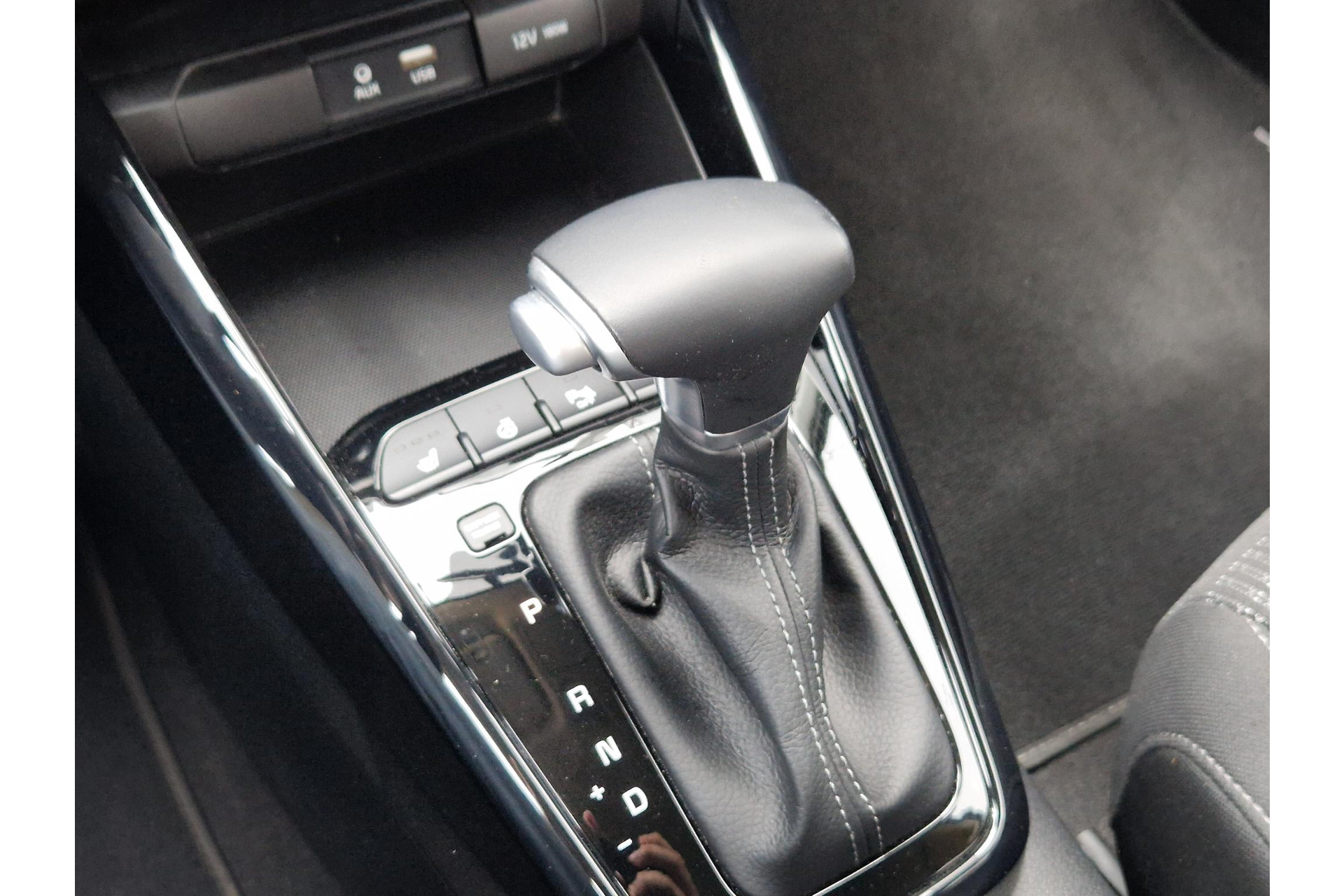 Kia Stonic 1.0 T-GDi DynamicLine CAMERA NAV STOEL/STUURVERW. 45789547-23.jpg | Autobedrijf Gerard Vulink