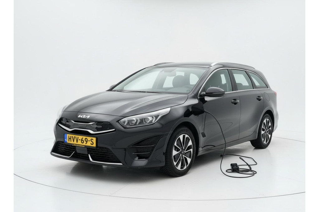 Kia Ceed Sportswagon 1.6 GDI PHEV DynamicPlusLine ADAP LED CARPLAY 46110125-0.jpg | Autobedrijf Gerard Vulink