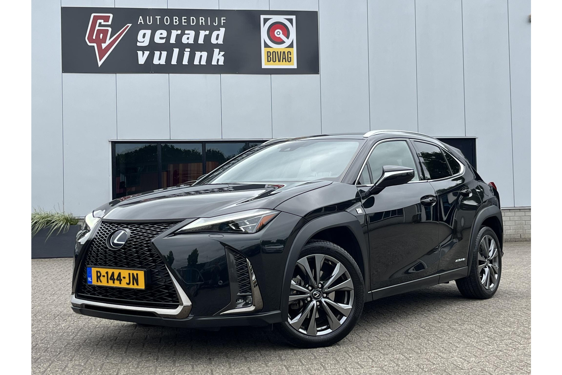 Lexus UX 250h F Sport Line ADAP CRUISE NAV CAMERA 46179411-0.jpg | Autobedrijf Gerard Vulink