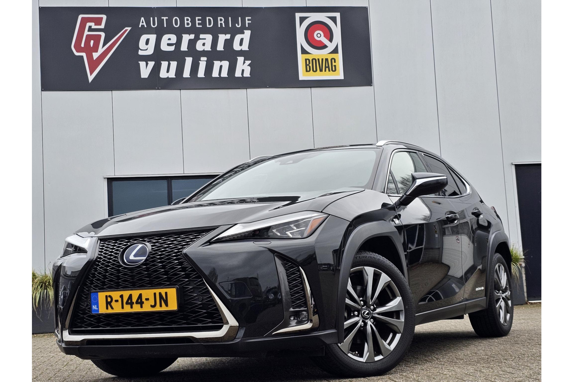 Lexus UX 250h F Sport Line ADAP CRUISE NAV CAMERA 46179411-0.jpg | Autobedrijf Gerard Vulink
