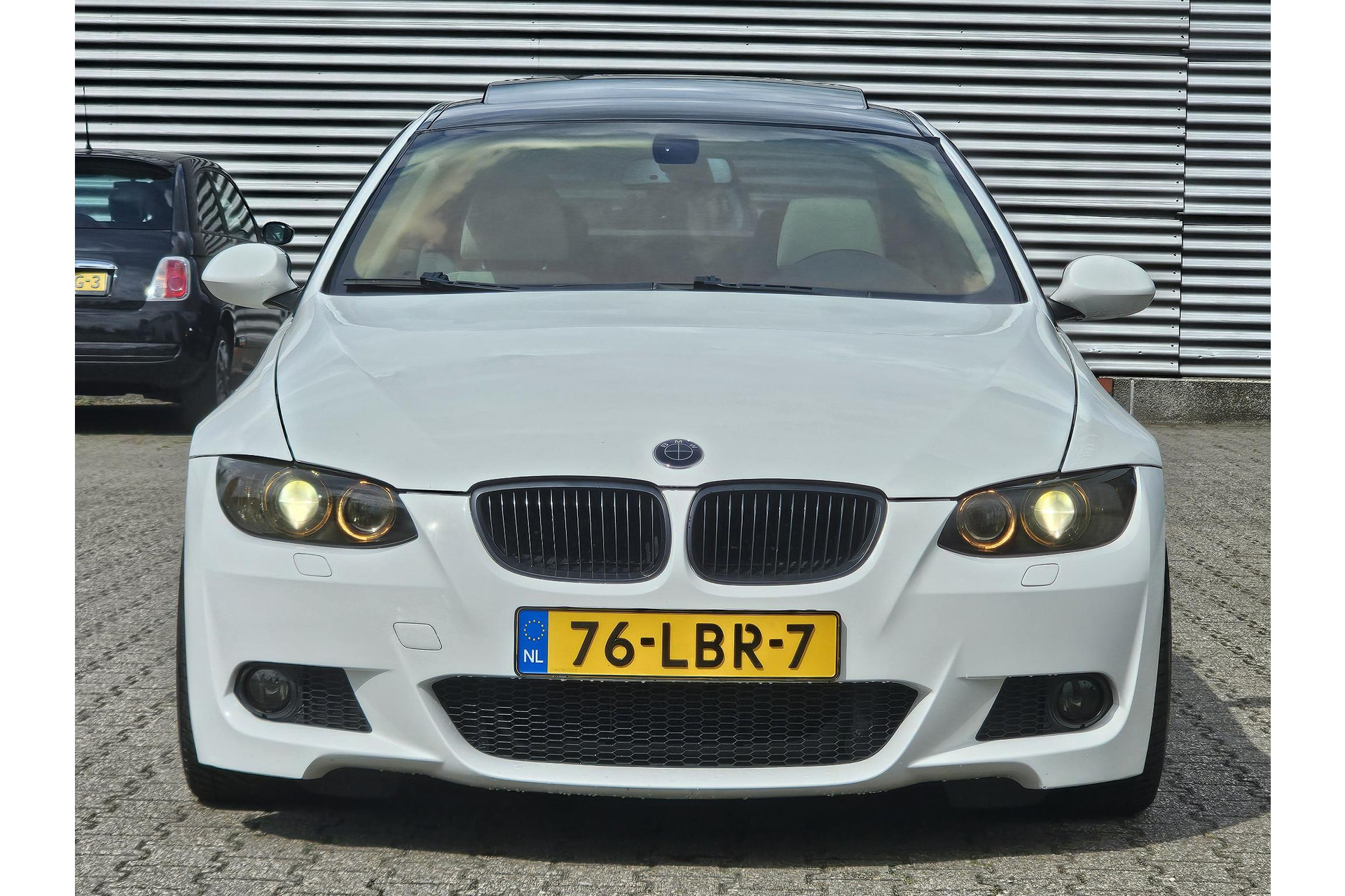 46400227-23.jpg