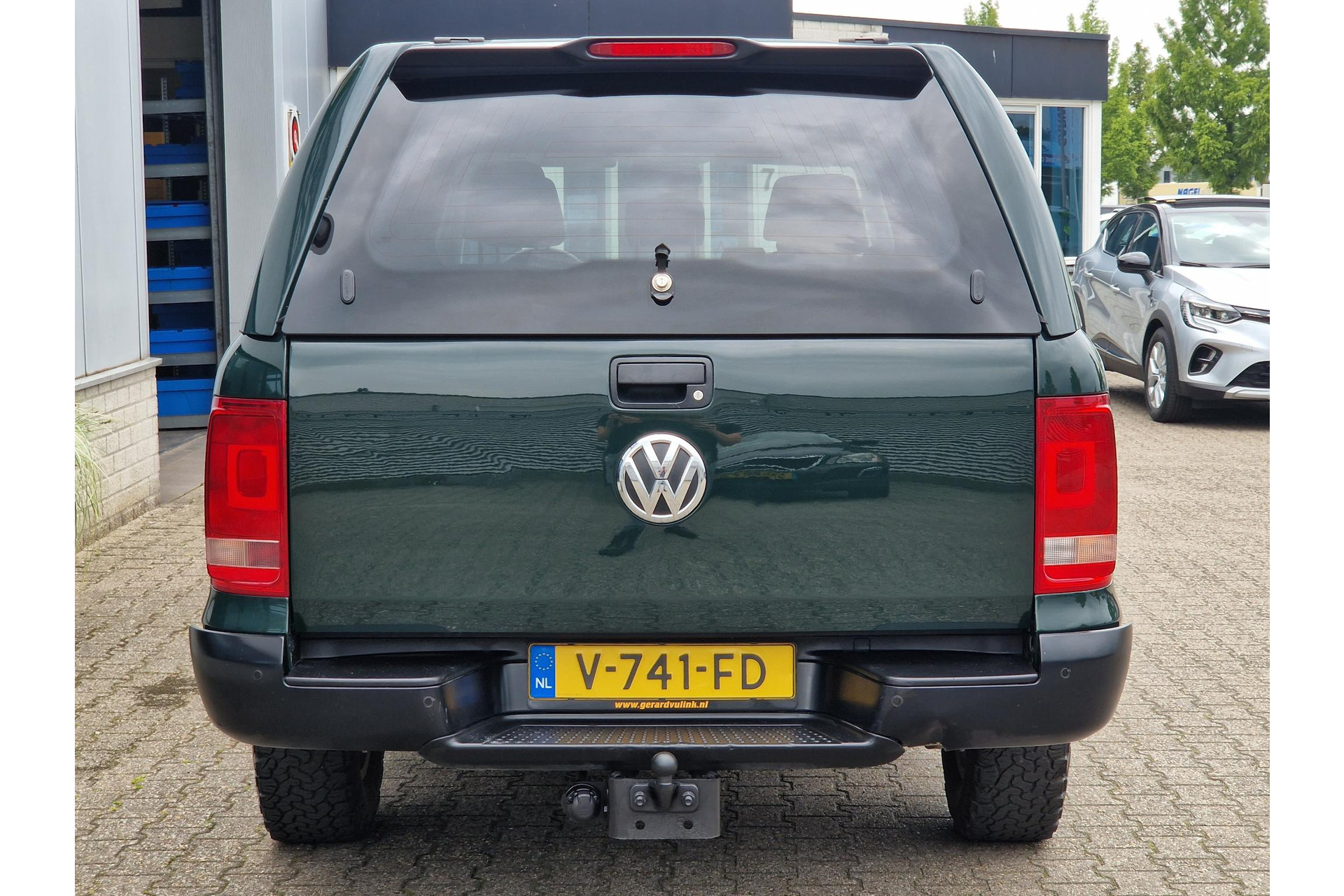 46664386-24.jpg