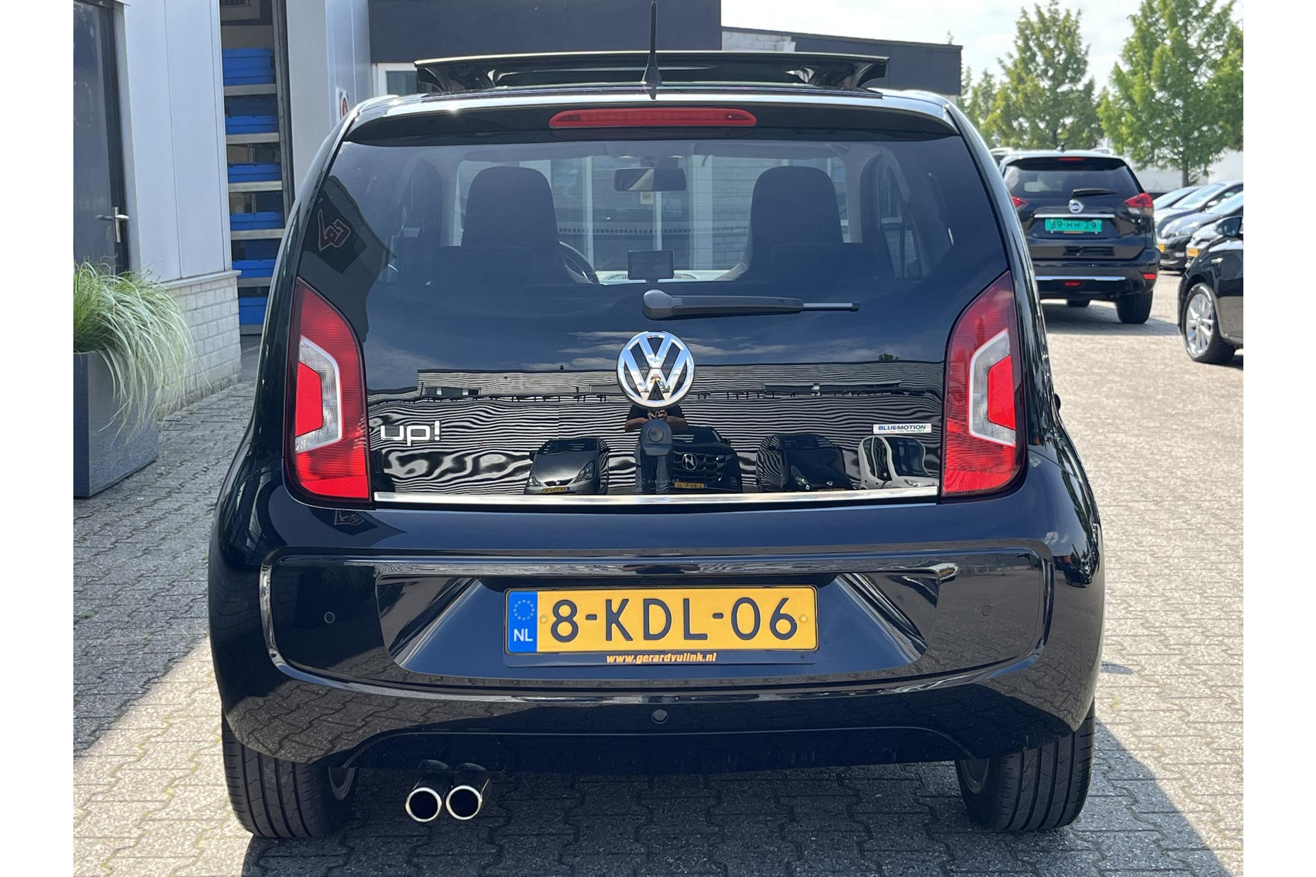 46918522-13.jpg
