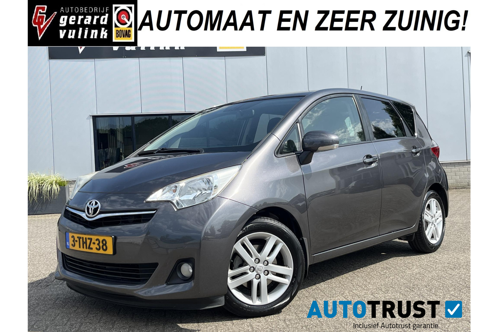 Toyota Verso-S 1.3 VVT-i Dynamic CLIMA CRUISE CAMERA PANO TREKH 46955613-0.jpg | Autobedrijf Gerard Vulink