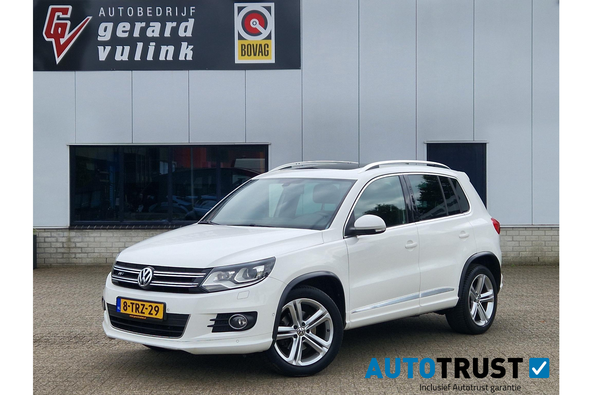 Volkswagen Tiguan 2.0 TSI Sport&Style 4mot R-line Ed. LEDER TREKHAAK 47039544-0.jpg | Autobedrijf Gerard Vulink