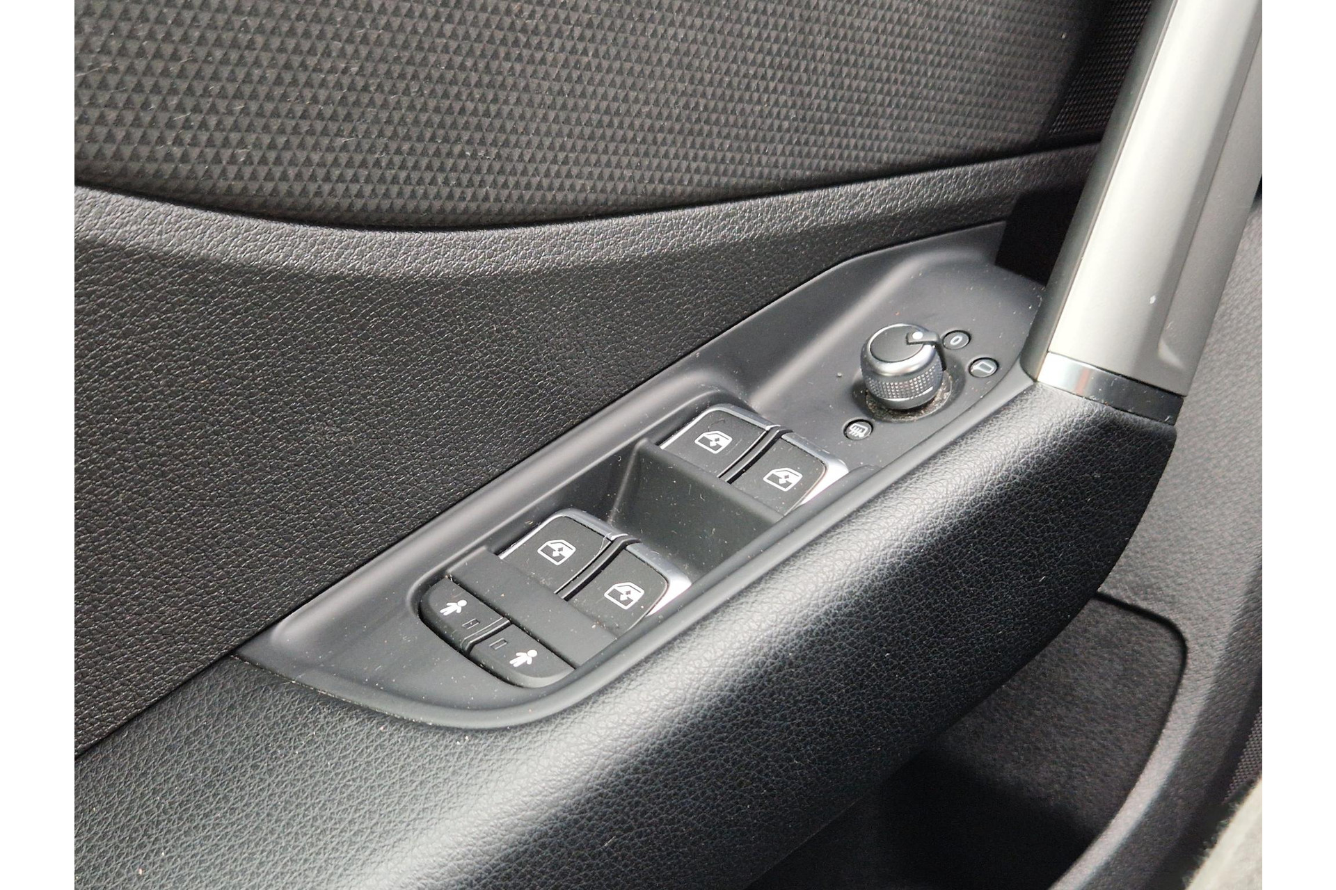 Audi Q2 35 TFSI 150PK Business Edition AUTOMAAT DIGIDASH 47401393-13.jpg | Autobedrijf Gerard Vulink