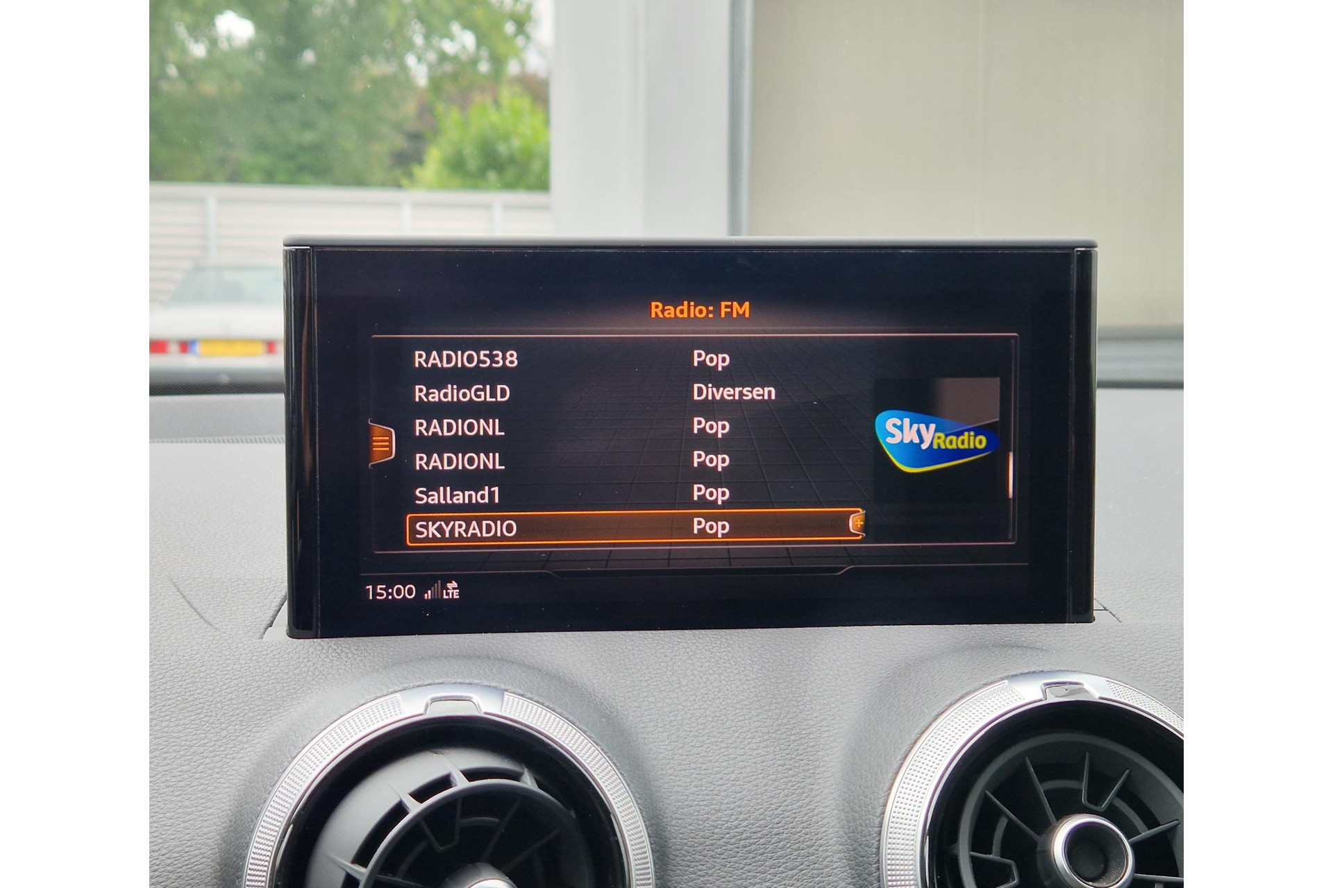 Audi Q2 35 TFSI 150PK Business Edition AUTOMAAT DIGIDASH 47401393-16.jpg | Autobedrijf Gerard Vulink