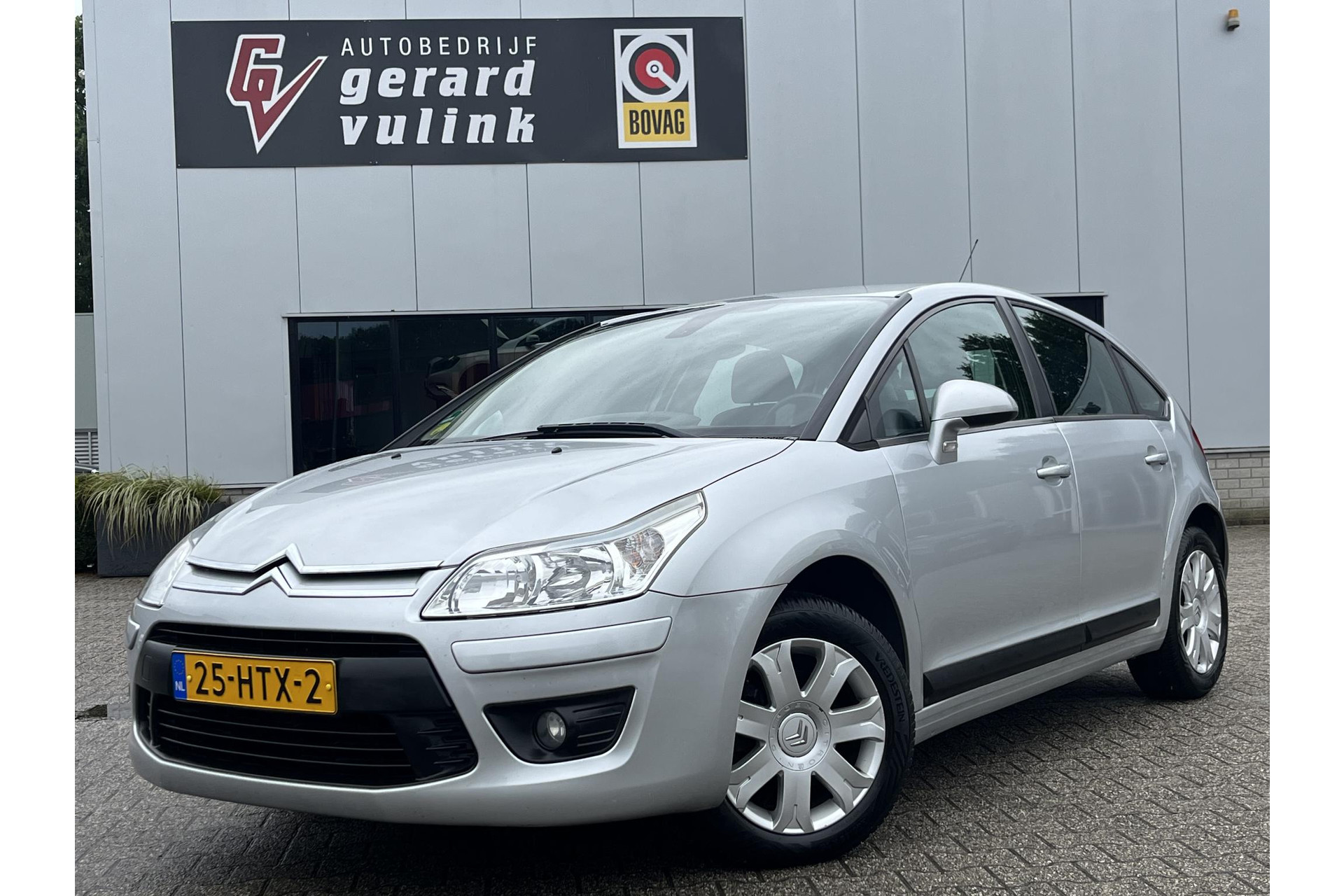 Citroën C4 1.6 VTi Image AIRCO CRUISE TREKHAAK APK 07-2026 47489800-0.jpg | Autobedrijf Gerard Vulink