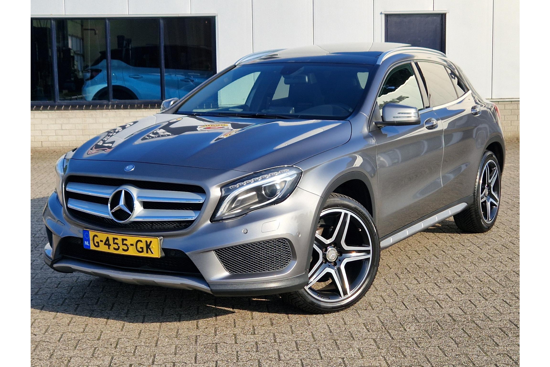 Mercedes-Benz GLA 200 AMG PRESTIGE AUTOMAAT PANO TREKHAAK 47535767-1.jpg | Autobedrijf Gerard Vulink