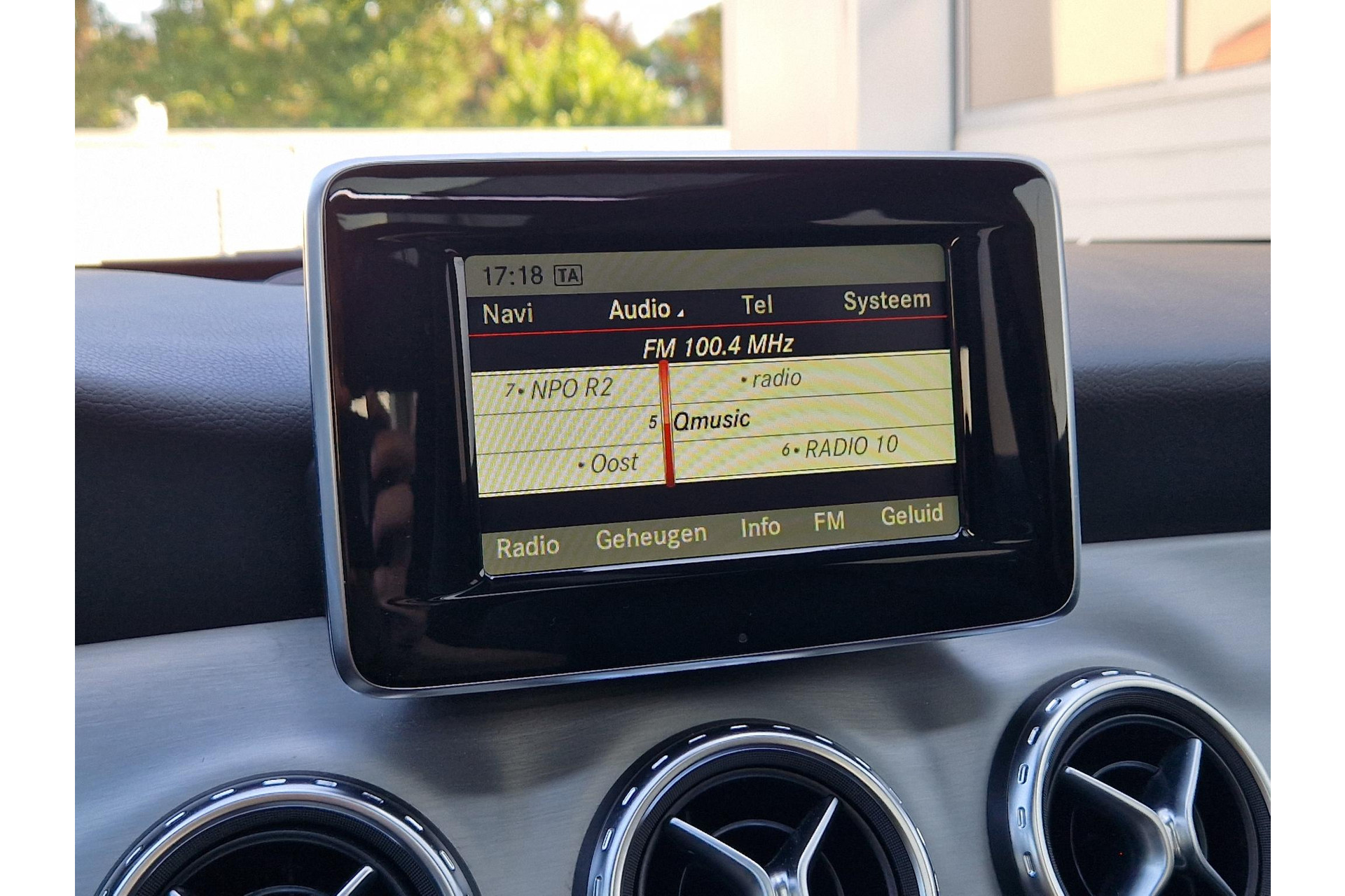 Mercedes-Benz GLA 200 AMG PRESTIGE AUTOMAAT PANO TREKHAAK 47535767-18.jpg | Autobedrijf Gerard Vulink