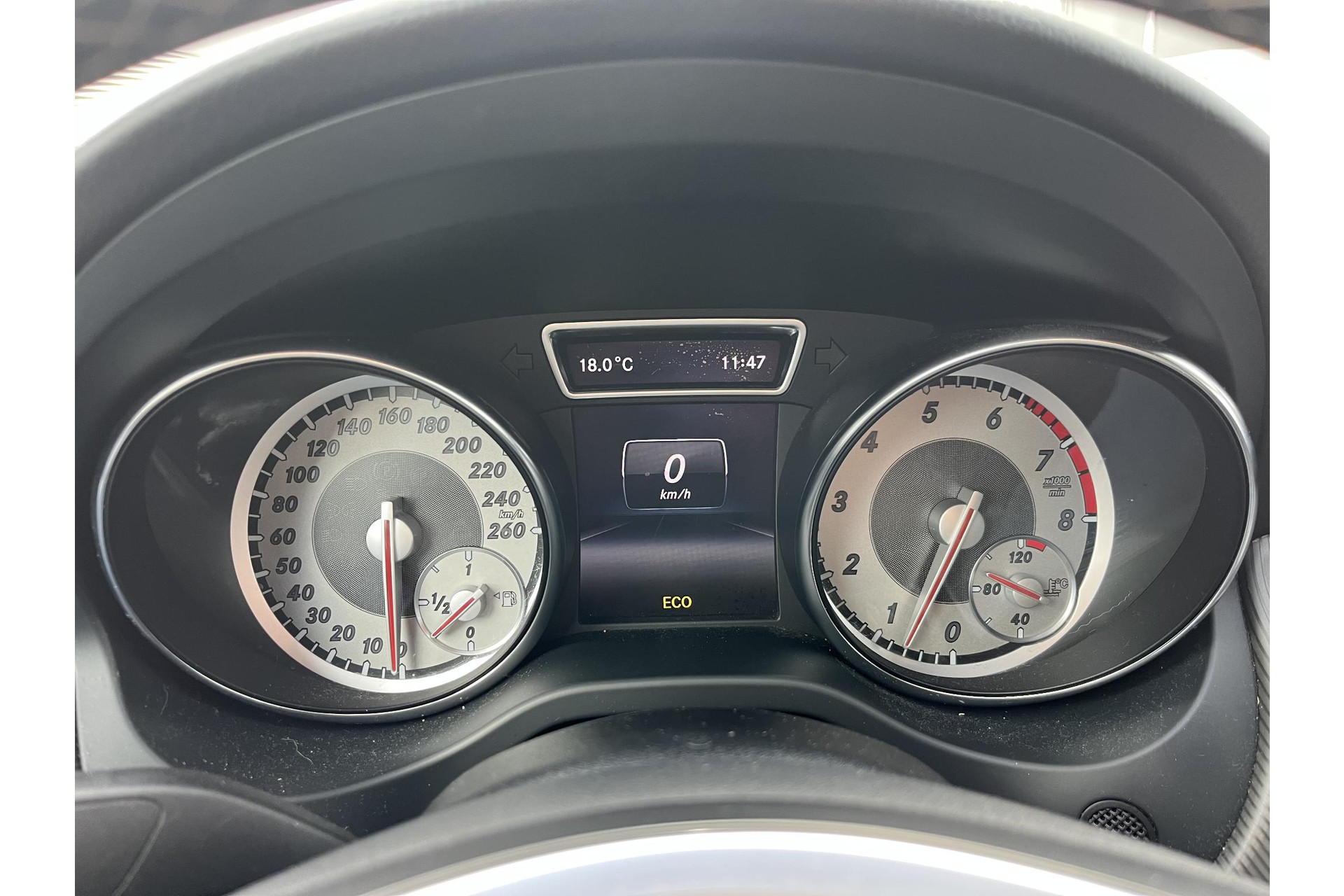 Mercedes-Benz CLA 180 Ambition AIRCO CRUISE TREKHAAK 47593067-10.jpg | Autobedrijf Gerard Vulink