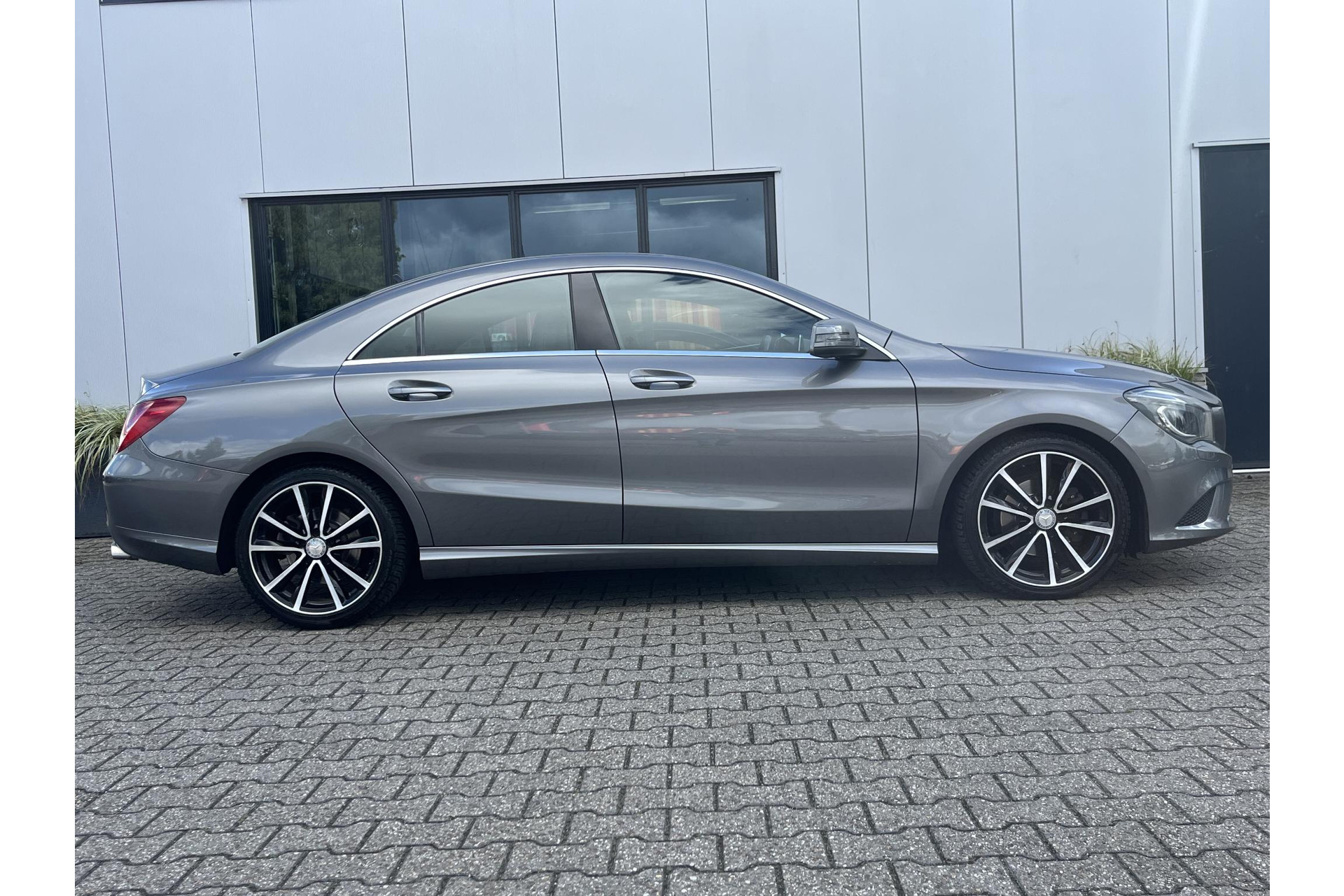 Mercedes-Benz CLA 180 Ambition AIRCO CRUISE TREKHAAK 47593067-21.jpg | Autobedrijf Gerard Vulink