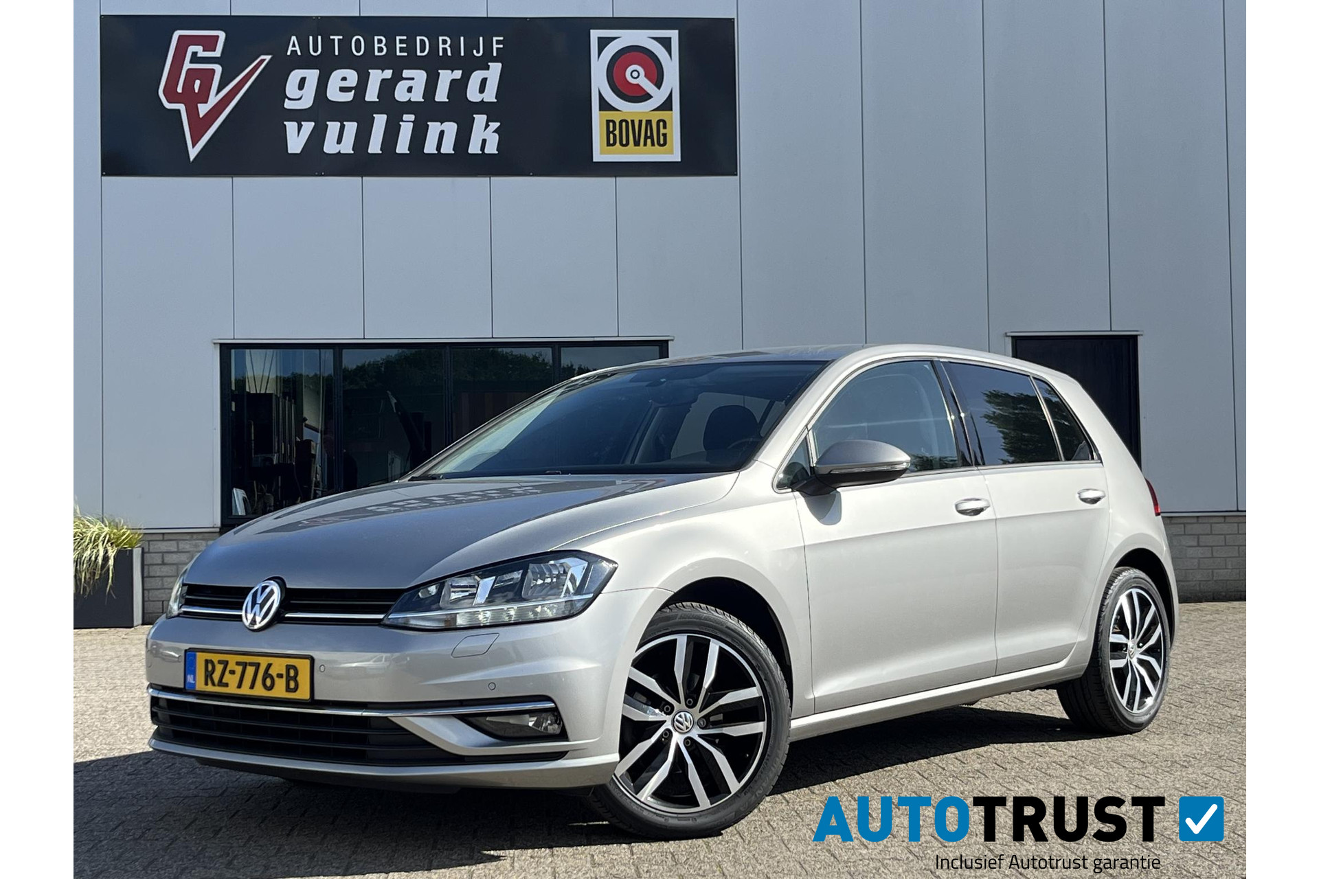 Volkswagen Golf 1.0 TSI Comfortline DSG TREKHAAK NAV CAMERA CLIMA 47821236-0.jpg | Autobedrijf Gerard Vulink