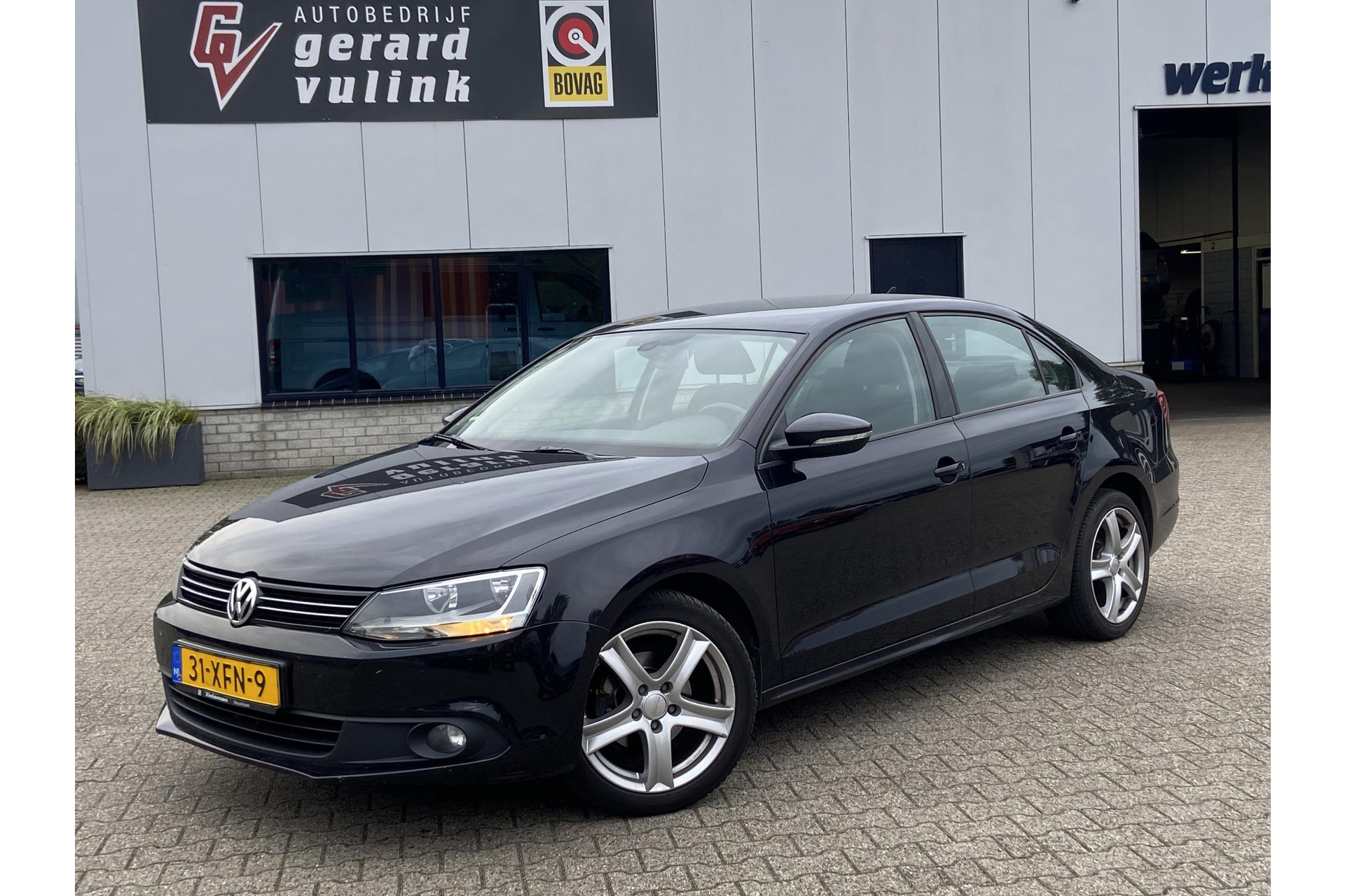 Volkswagen Jetta 1.2 TSI Comfort Executive Line PDC AIRCO CRUISE 48329643-0.jpg | Autobedrijf Gerard Vulink